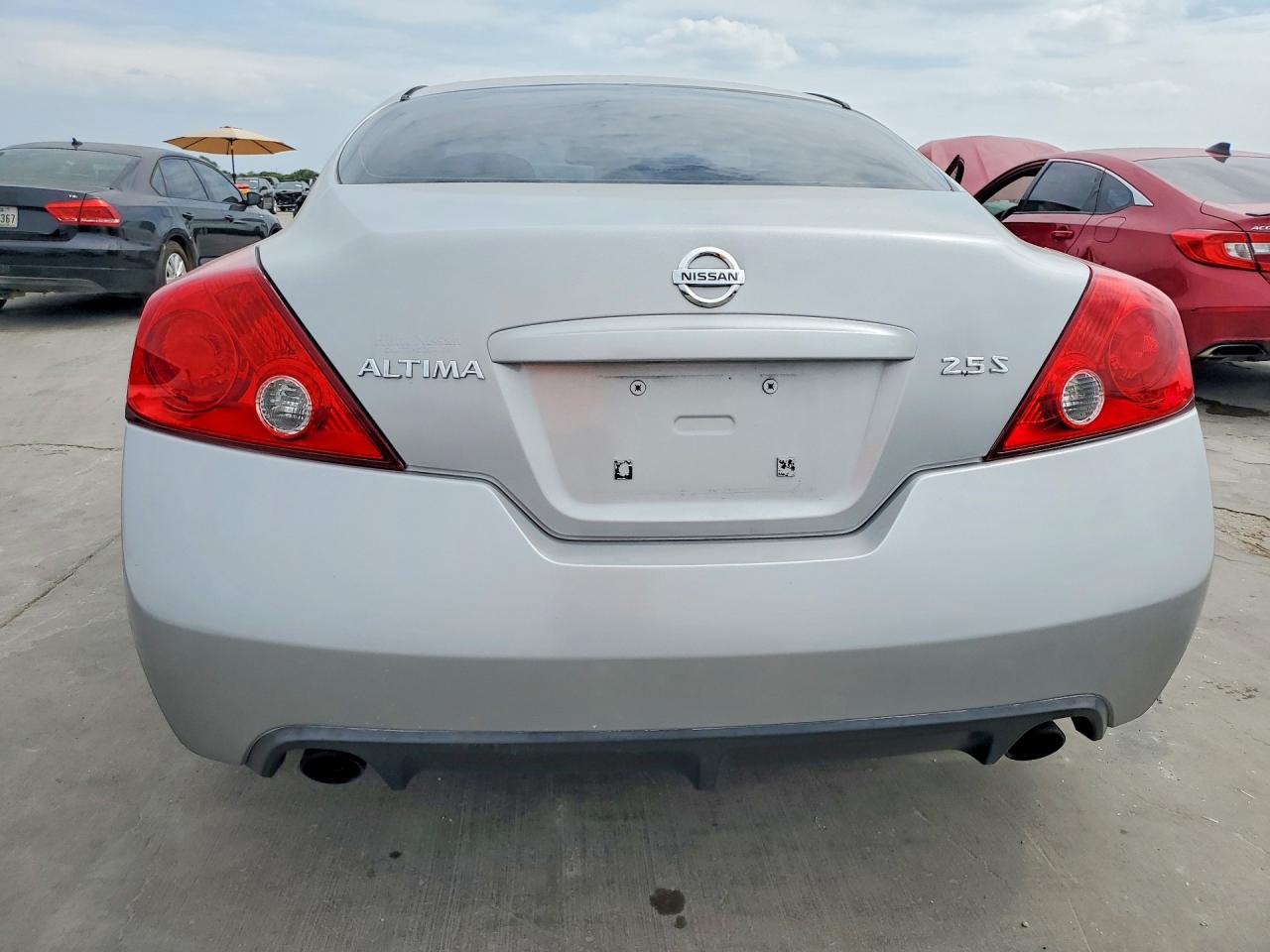 2008 Nissan Altima 2.5s Серебряный vin: 1N4AL24EX8C290700