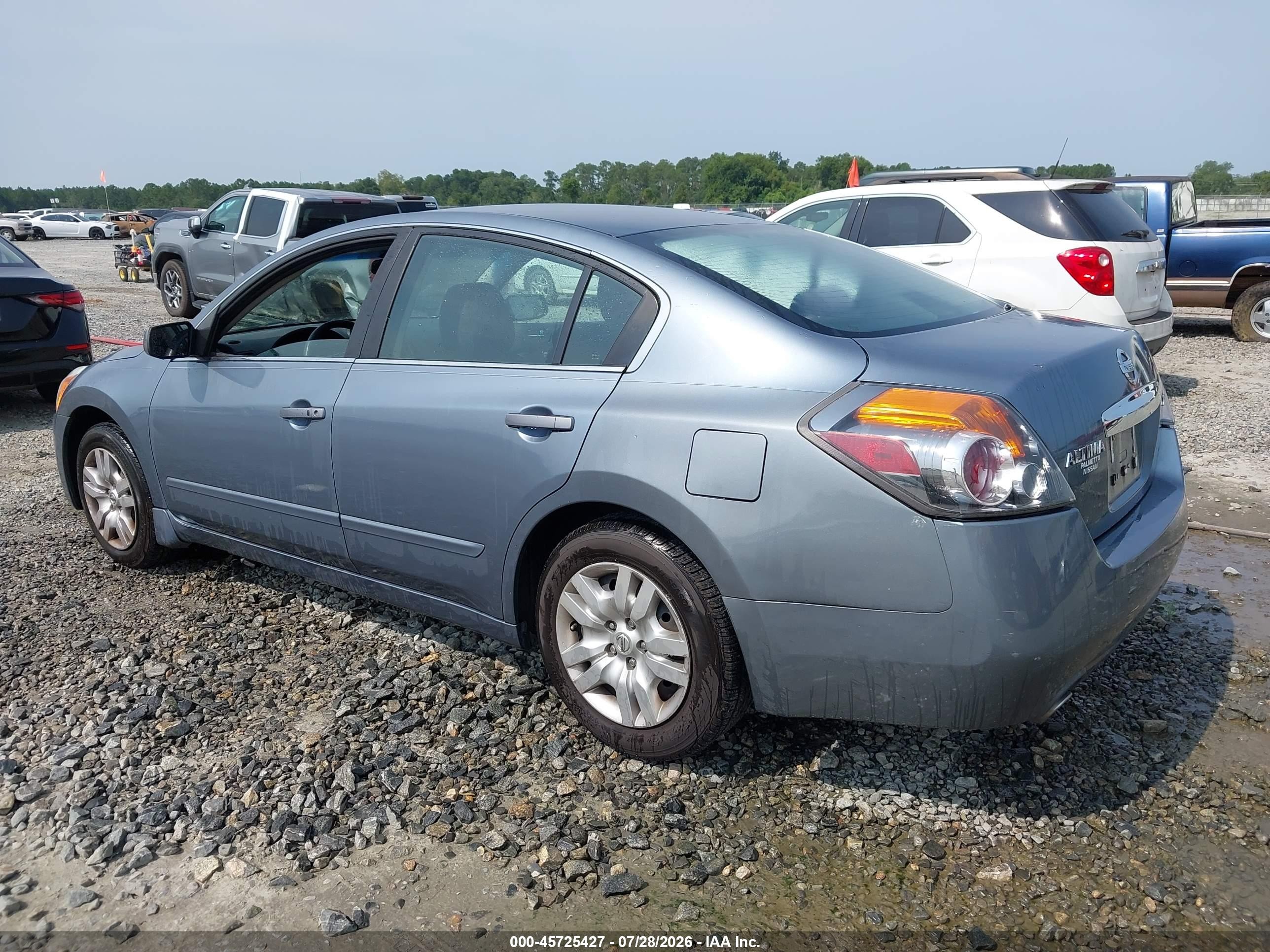 2010 Nissan Altima 2.5 S Light Blue vin: 1N4AL2AP0AC132832