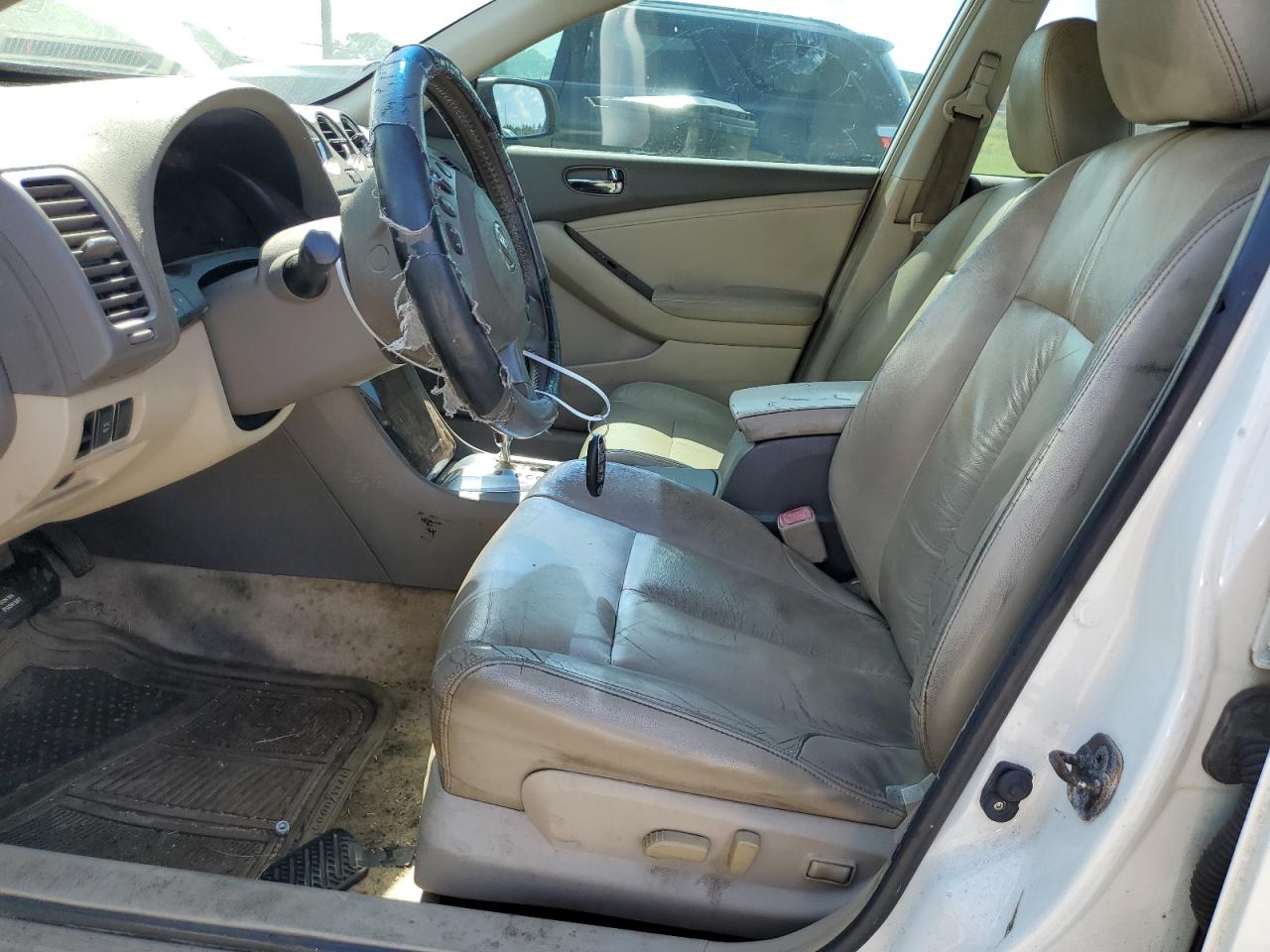2010 Nissan Altima 2.5 White vin: 1N4AL2AP0AC134421