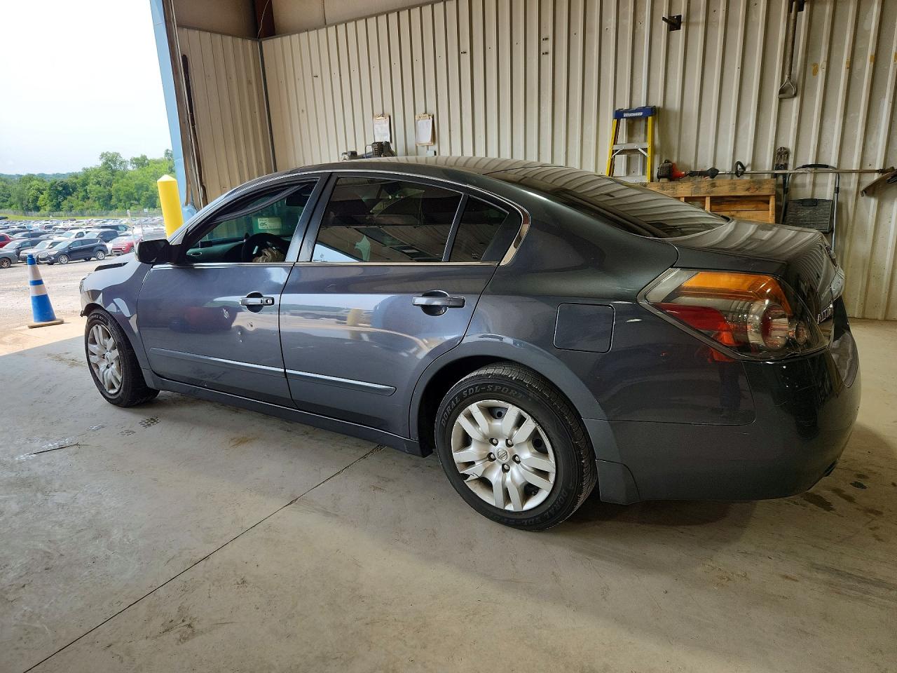 2010 Nissan Altima 2.5 Gray vin: 1N4AL2AP0AC151610