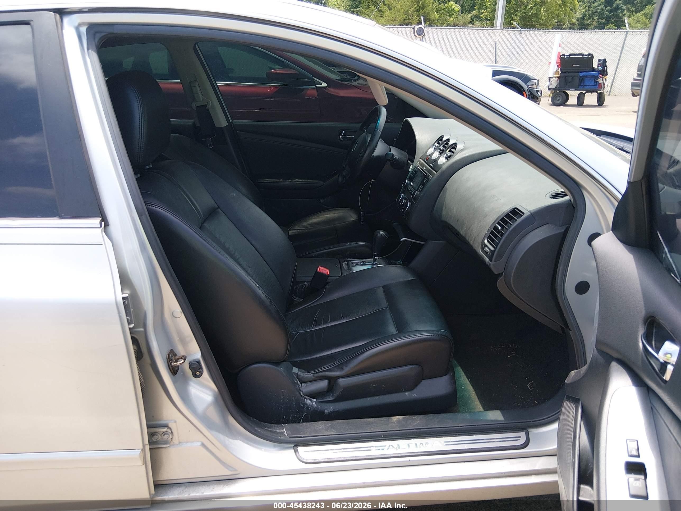 2010 Nissan Altima 2.5 S Silver vin: 1N4AL2AP0AC186910