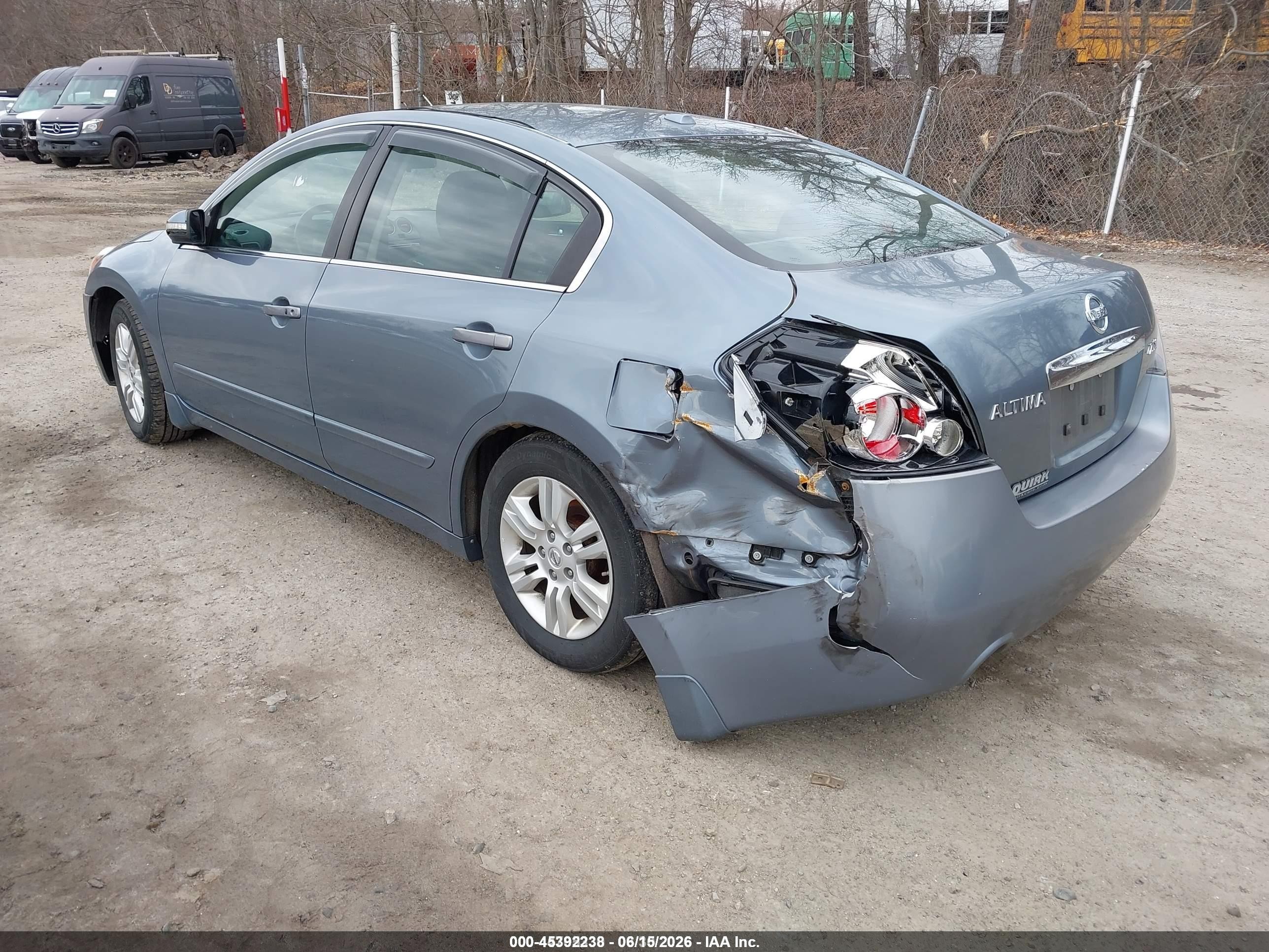2010 Nissan Altima 2.5 S Blue vin: 1N4AL2AP0AN411217