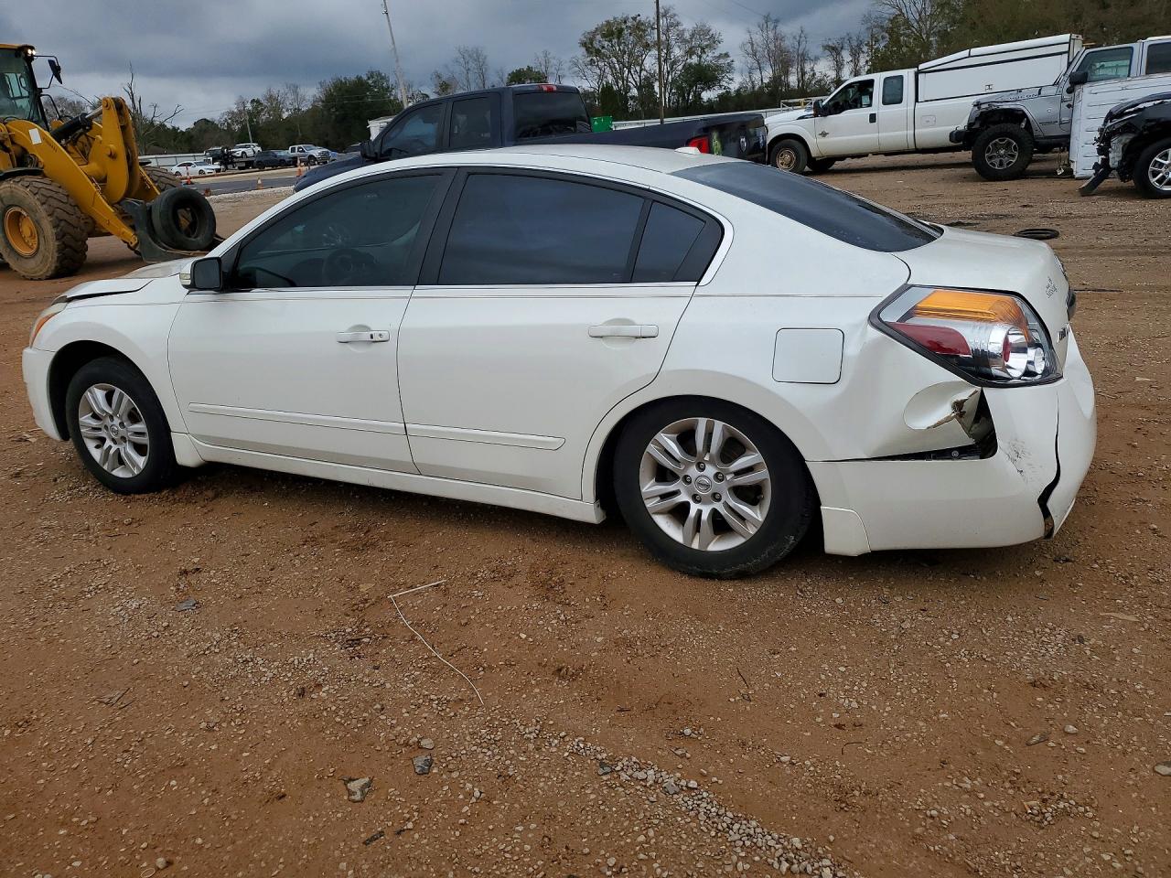 2010 Nissan Altima Base White vin: 1N4AL2AP0AN419608