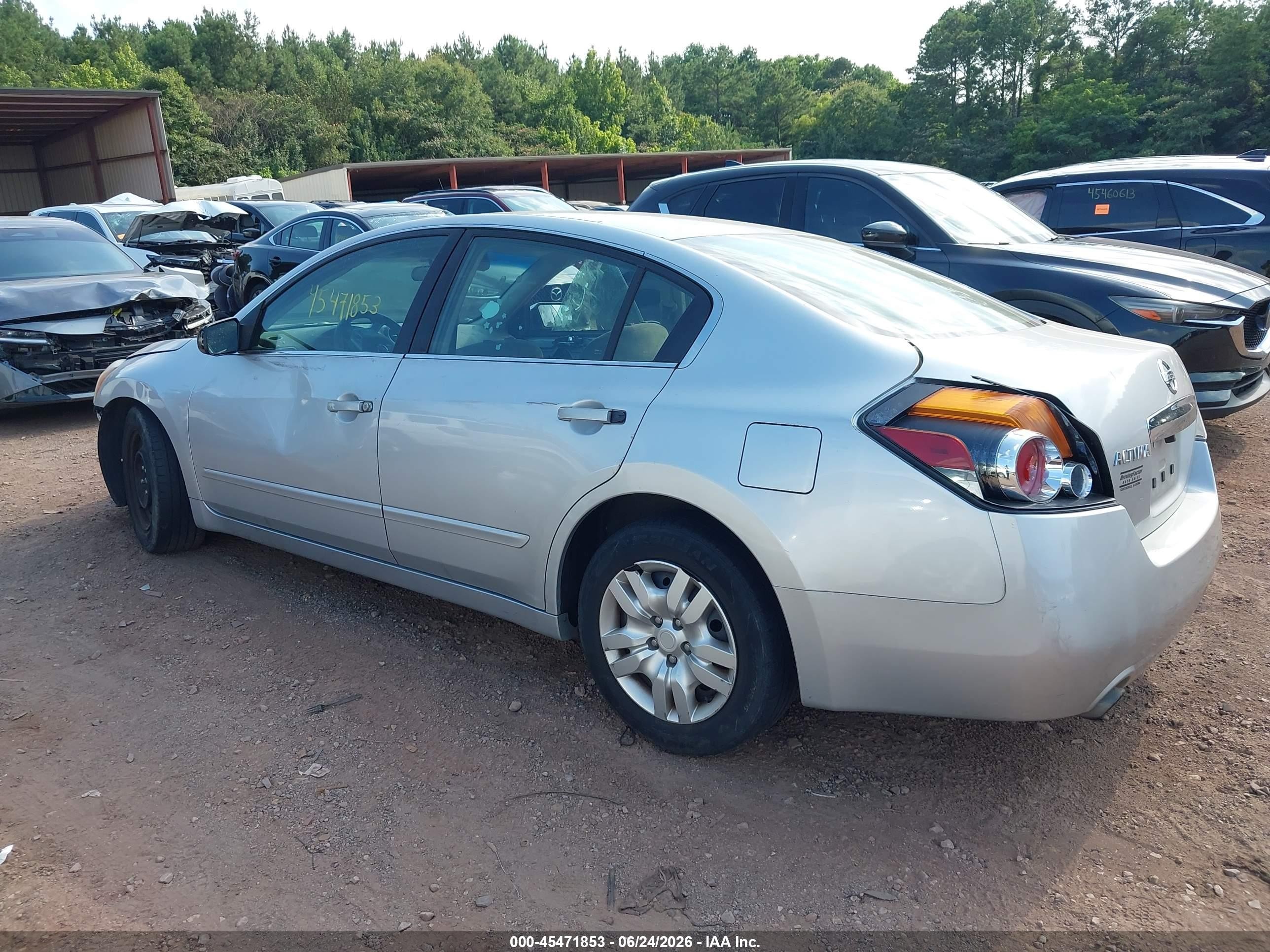 2010 Nissan Altima 2.5 Silver vin: 1N4AL2AP0AN431435