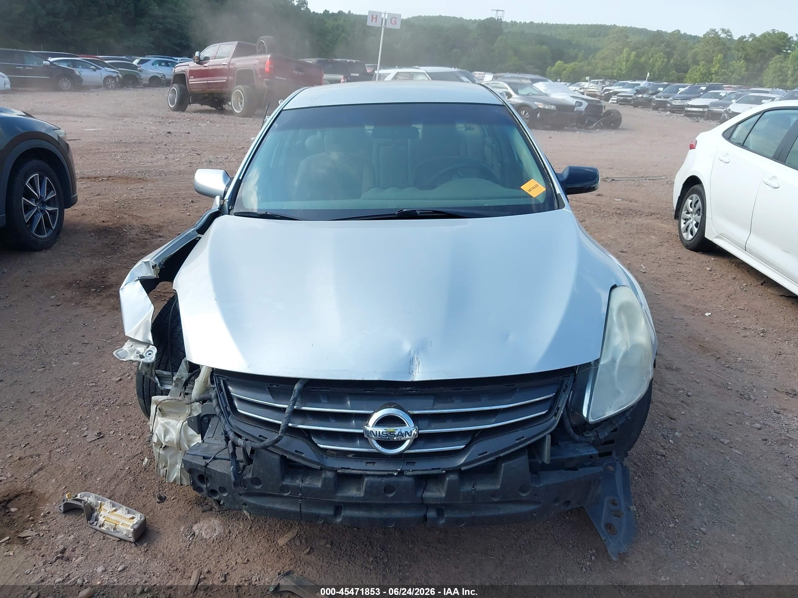 2010 Nissan Altima 2.5 Silver vin: 1N4AL2AP0AN431435