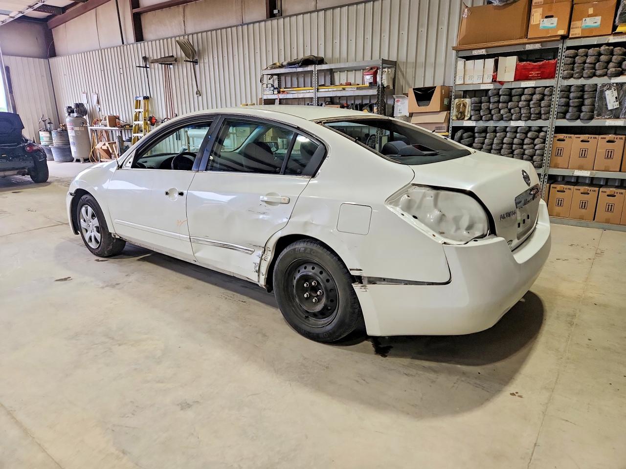 2010 Nissan Altima 2.5 White vin: 1N4AL2AP0AN432424