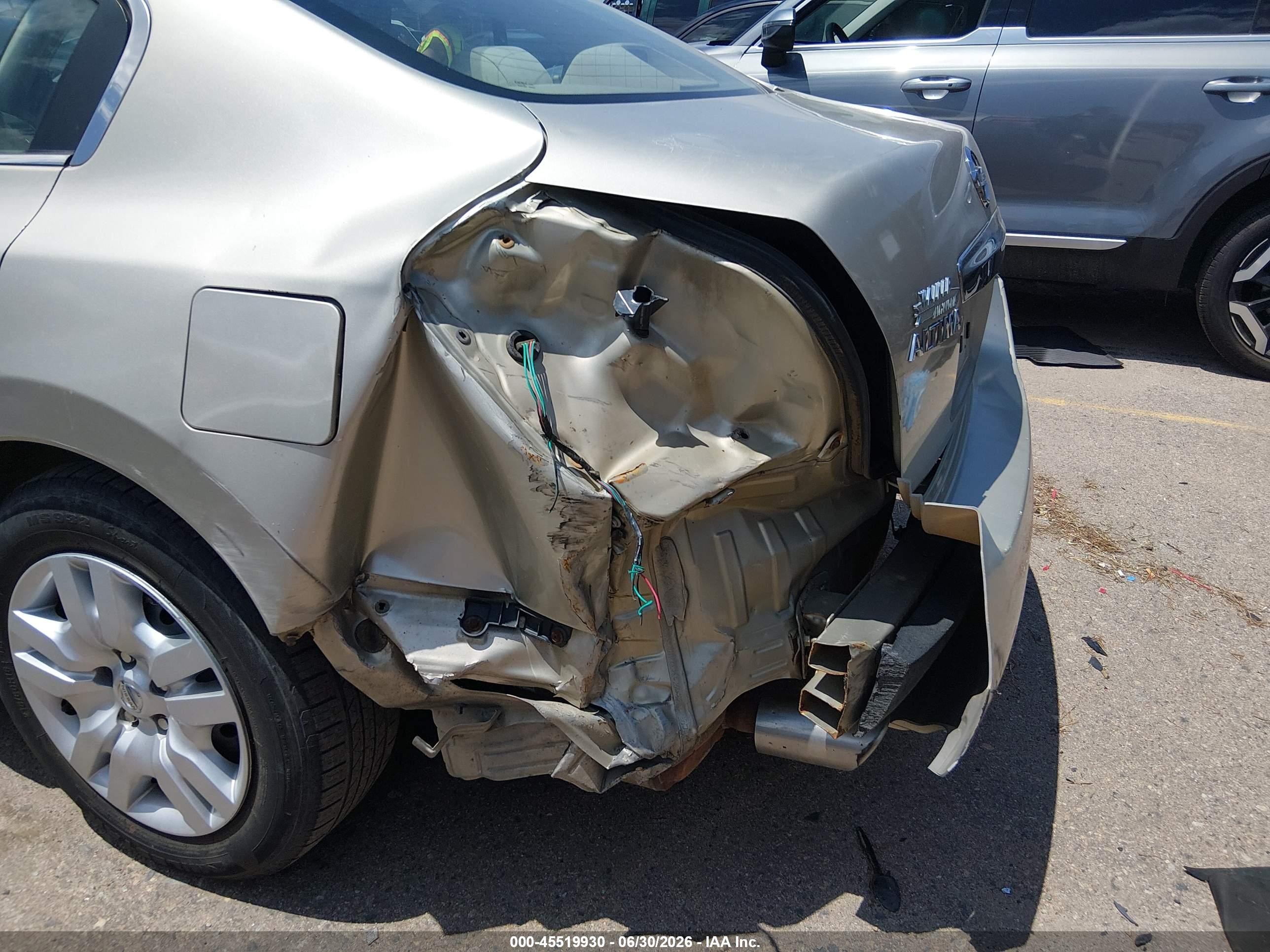 2010 Nissan Altima 2.5 S Gold vin: 1N4AL2AP0AN436764