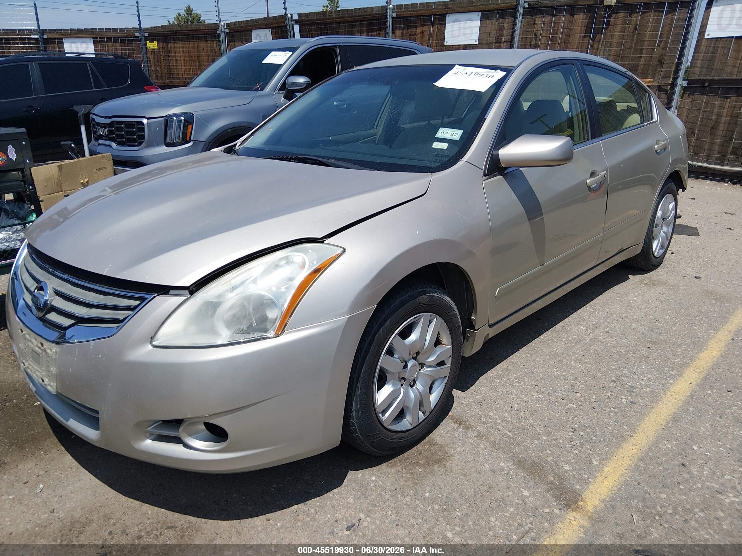 2010 Nissan Altima 2.5 S Gold vin: 1N4AL2AP0AN436764