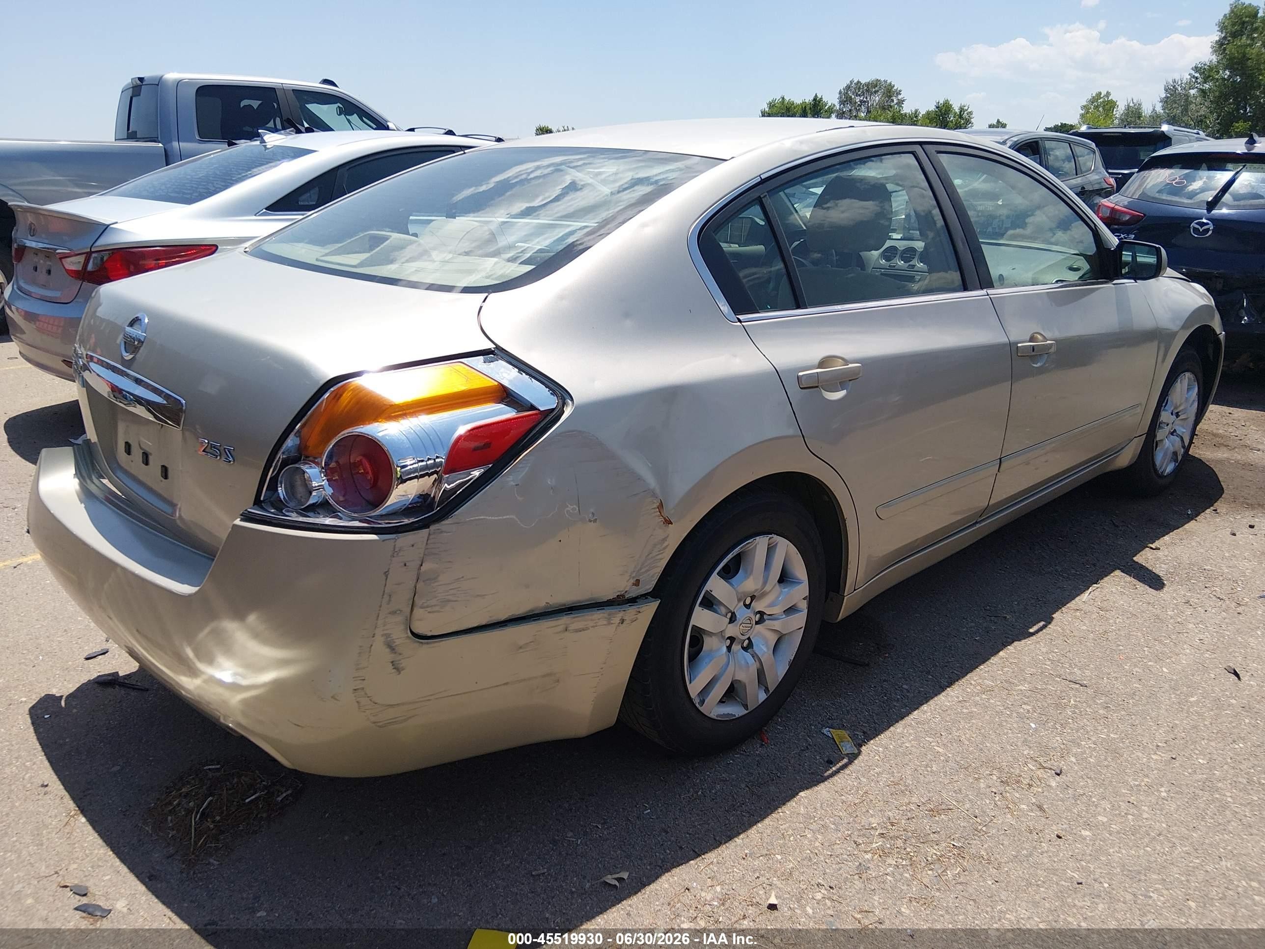 2010 Nissan Altima 2.5 S Gold vin: 1N4AL2AP0AN436764