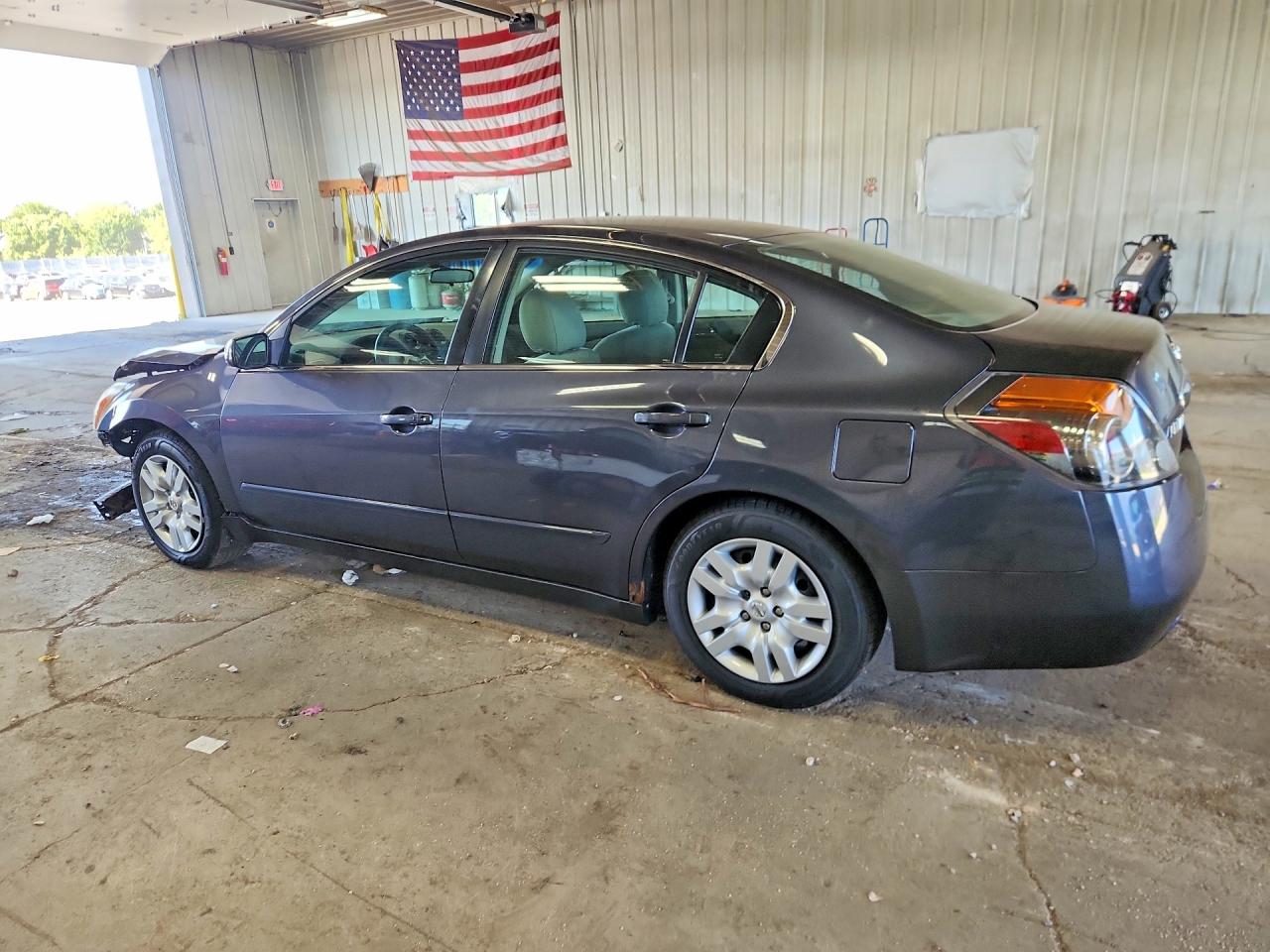 2010 Nissan Altima 2.5 Серый vin: 1N4AL2AP0AN441012