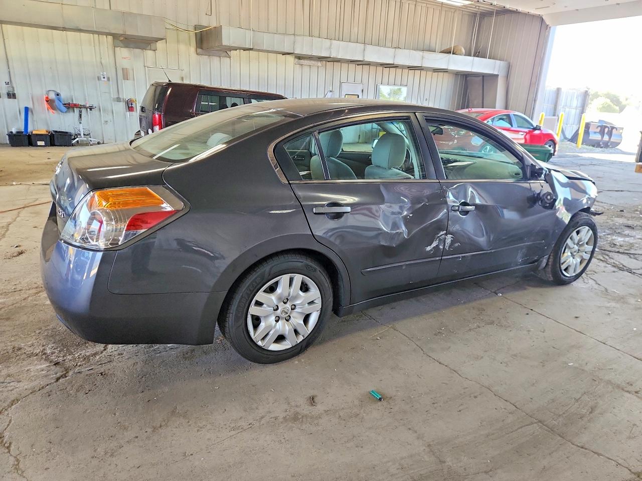 2010 Nissan Altima 2.5 Серый vin: 1N4AL2AP0AN441012