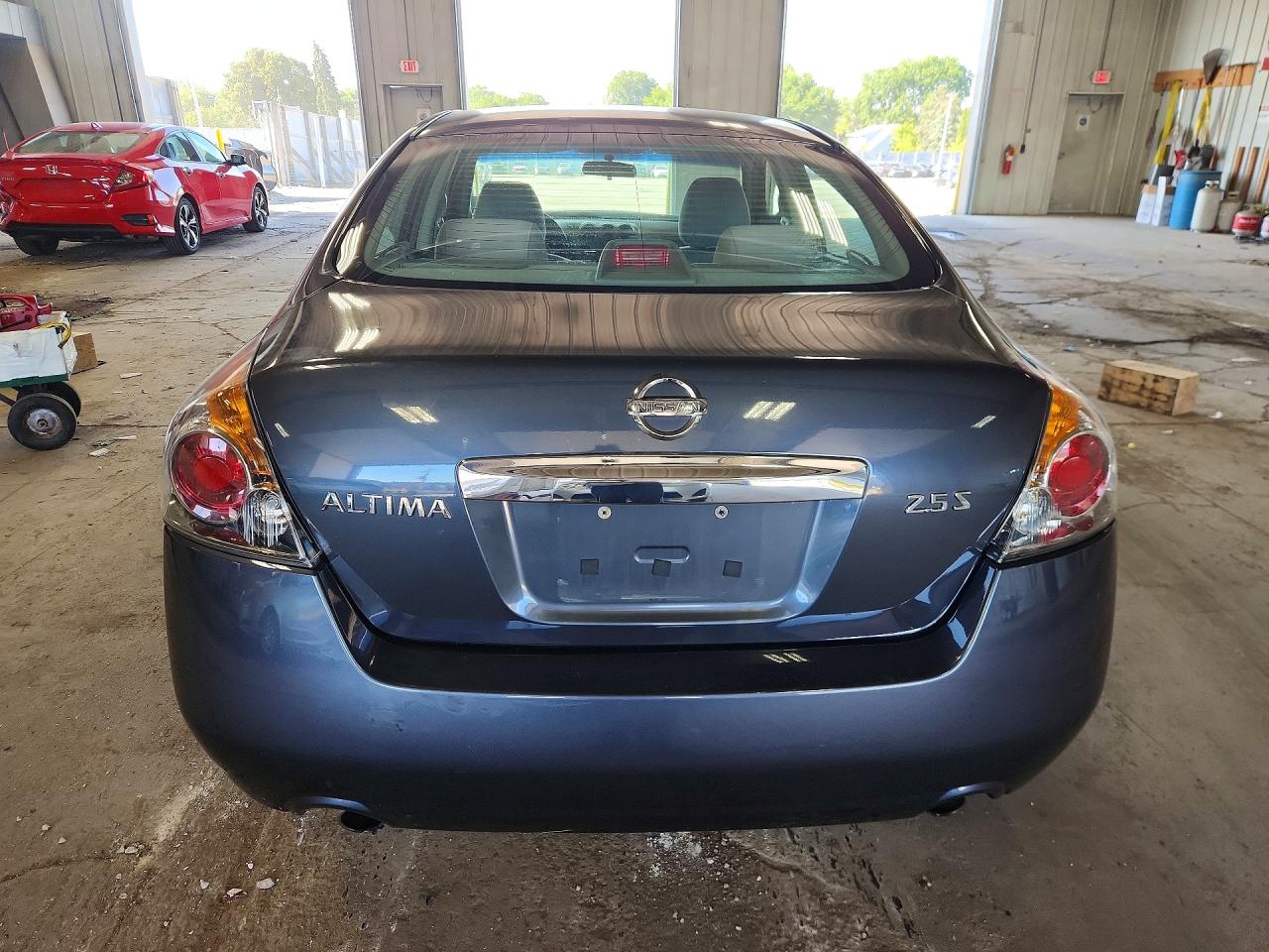 2010 Nissan Altima 2.5 Серый vin: 1N4AL2AP0AN441012