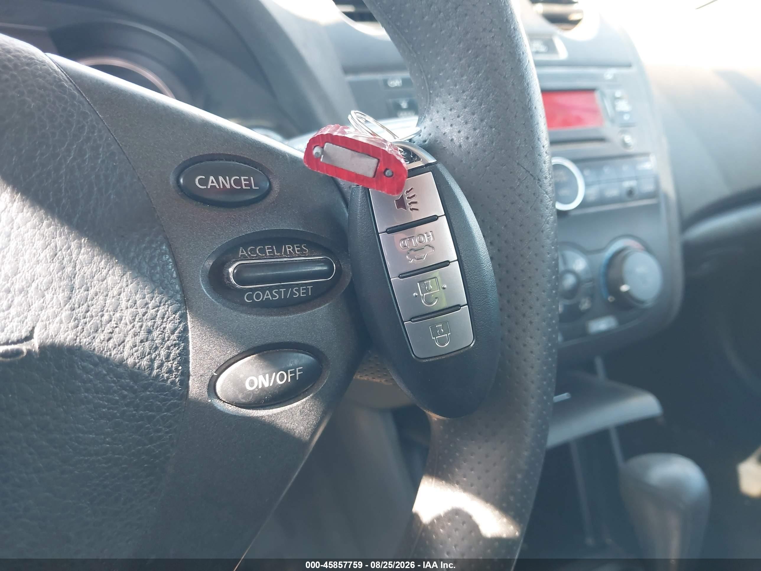 2010 Nissan Altima 2.5 S Silver vin: 1N4AL2AP0AN441642