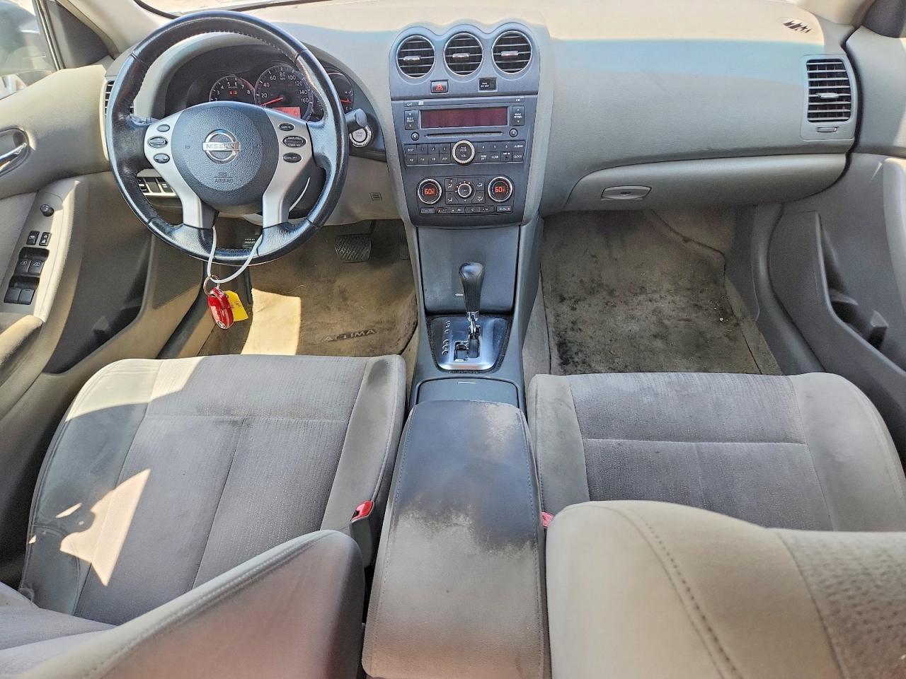 2010 Nissan Altima 2.5 Silver vin: 1N4AL2AP0AN449918