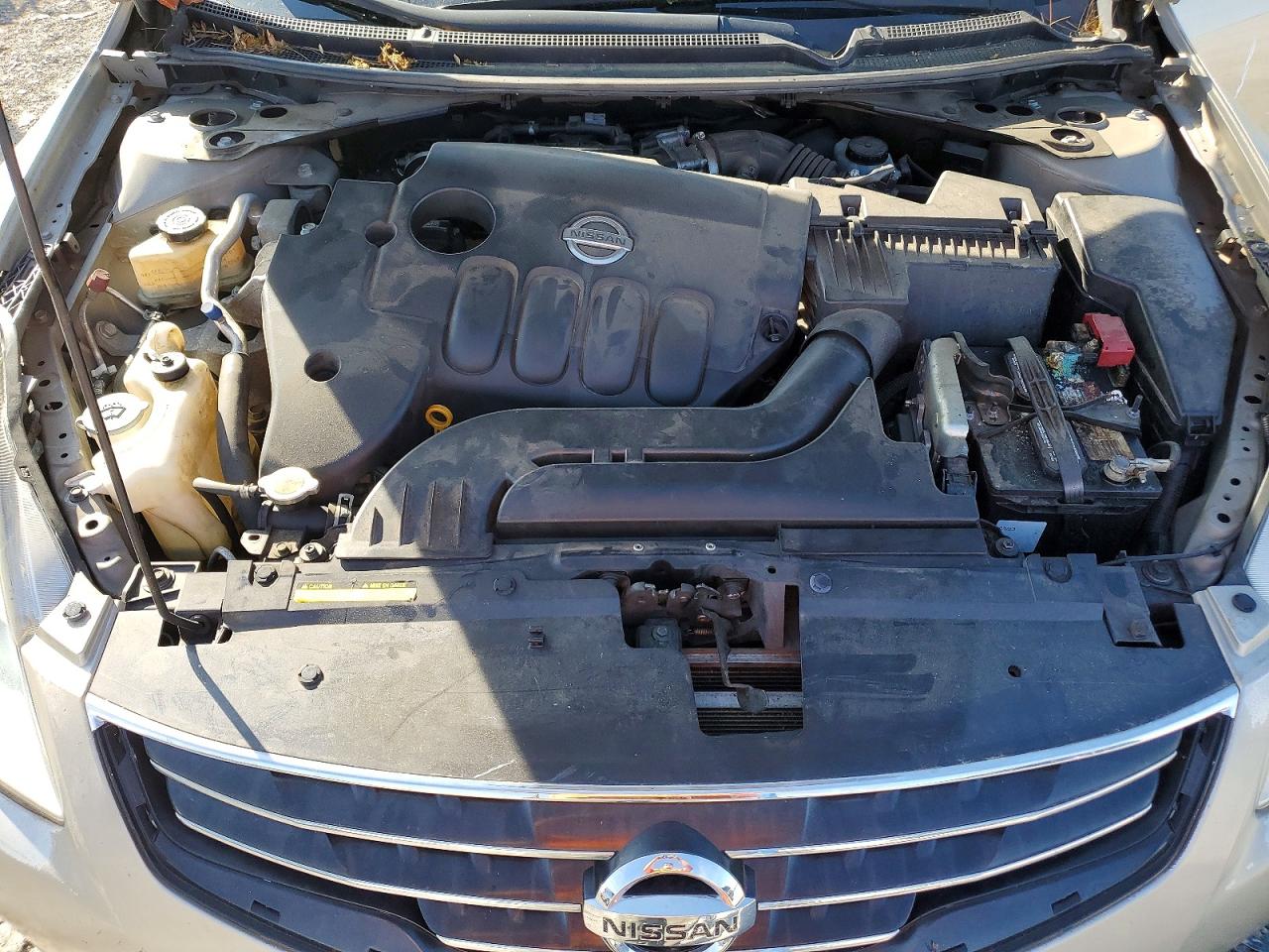 2010 Nissan Altima Gold vin: 1N4AL2AP0AN472793