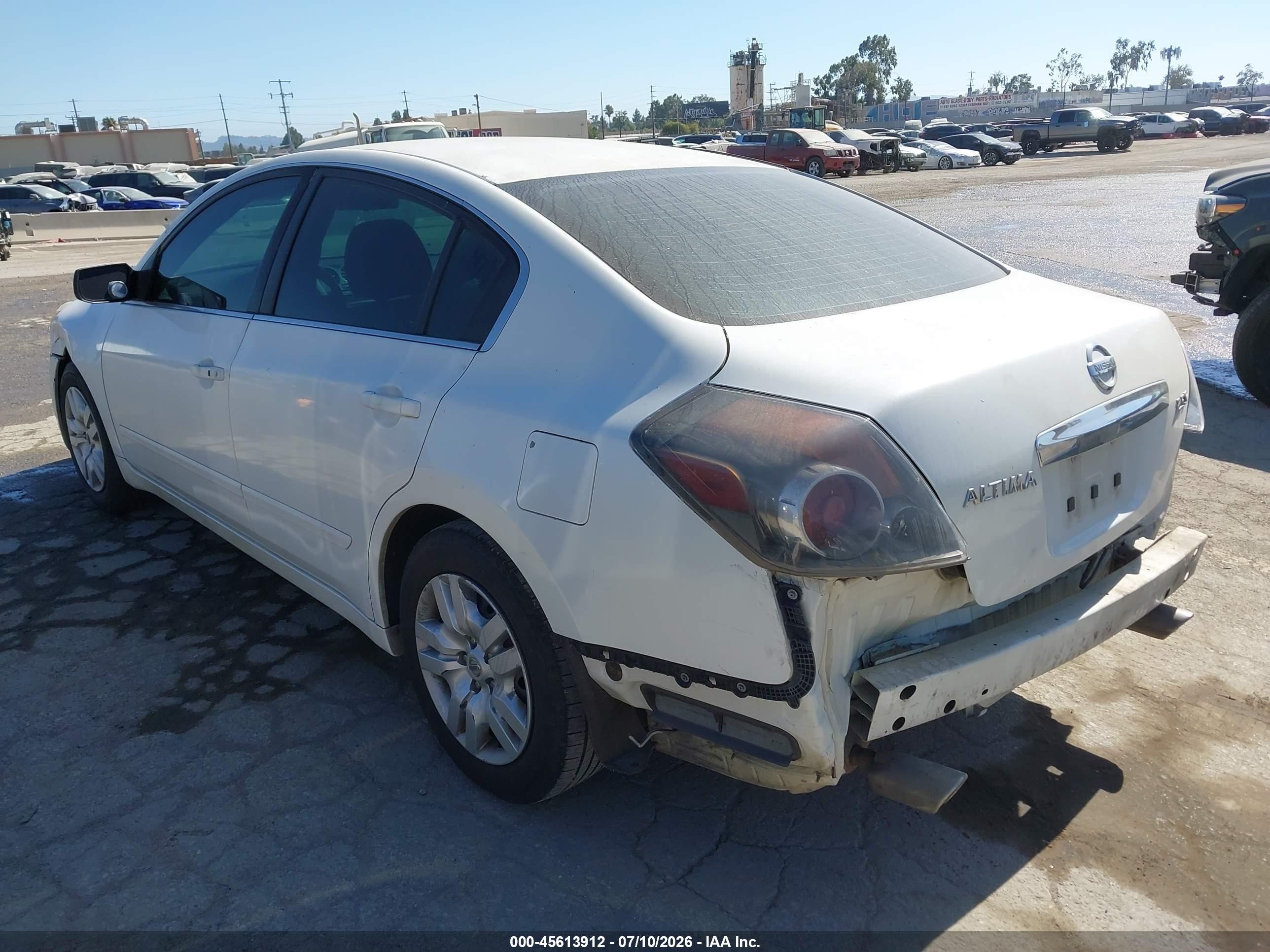 2010 Nissan Altima 2.5 S White vin: 1N4AL2AP0AN473538