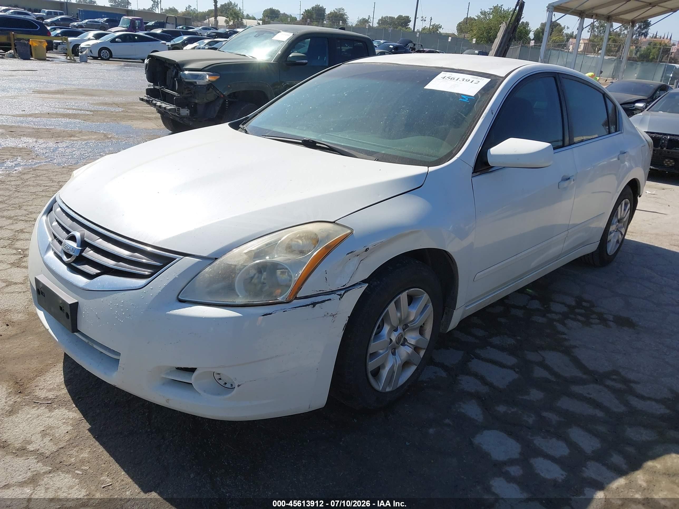 2010 Nissan Altima 2.5 S White vin: 1N4AL2AP0AN473538