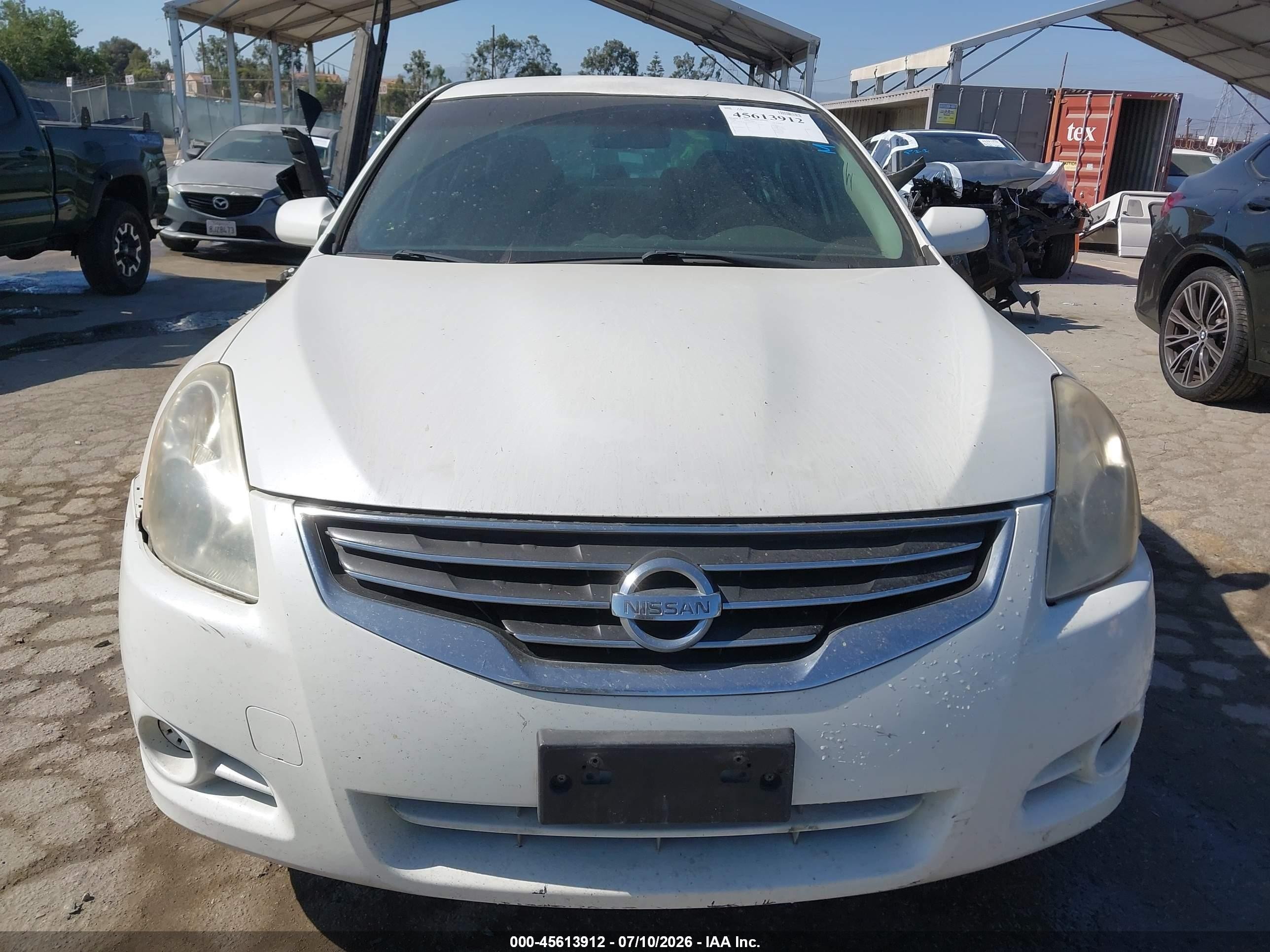 2010 Nissan Altima 2.5 S White vin: 1N4AL2AP0AN473538