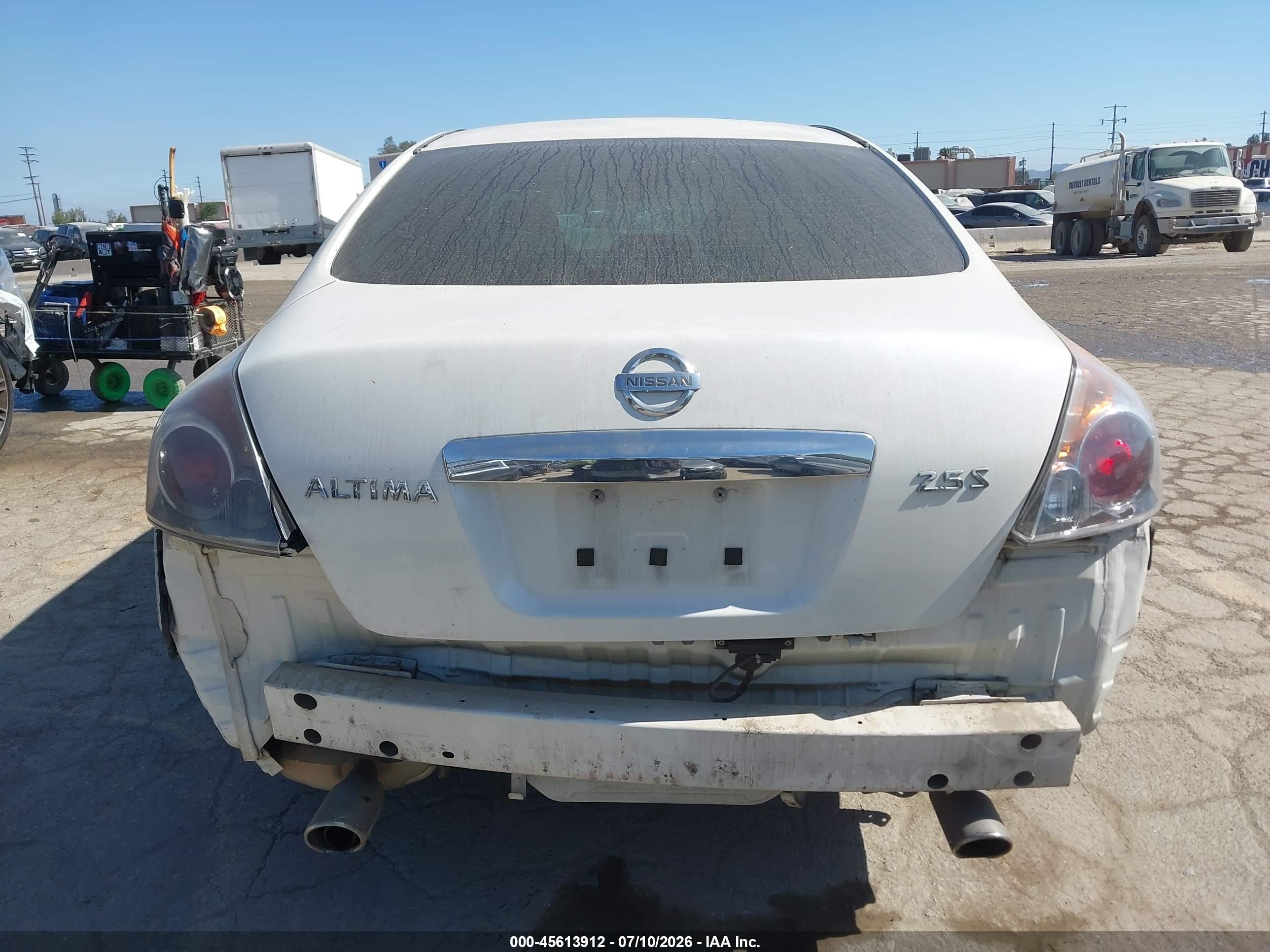 2010 Nissan Altima 2.5 S White vin: 1N4AL2AP0AN473538