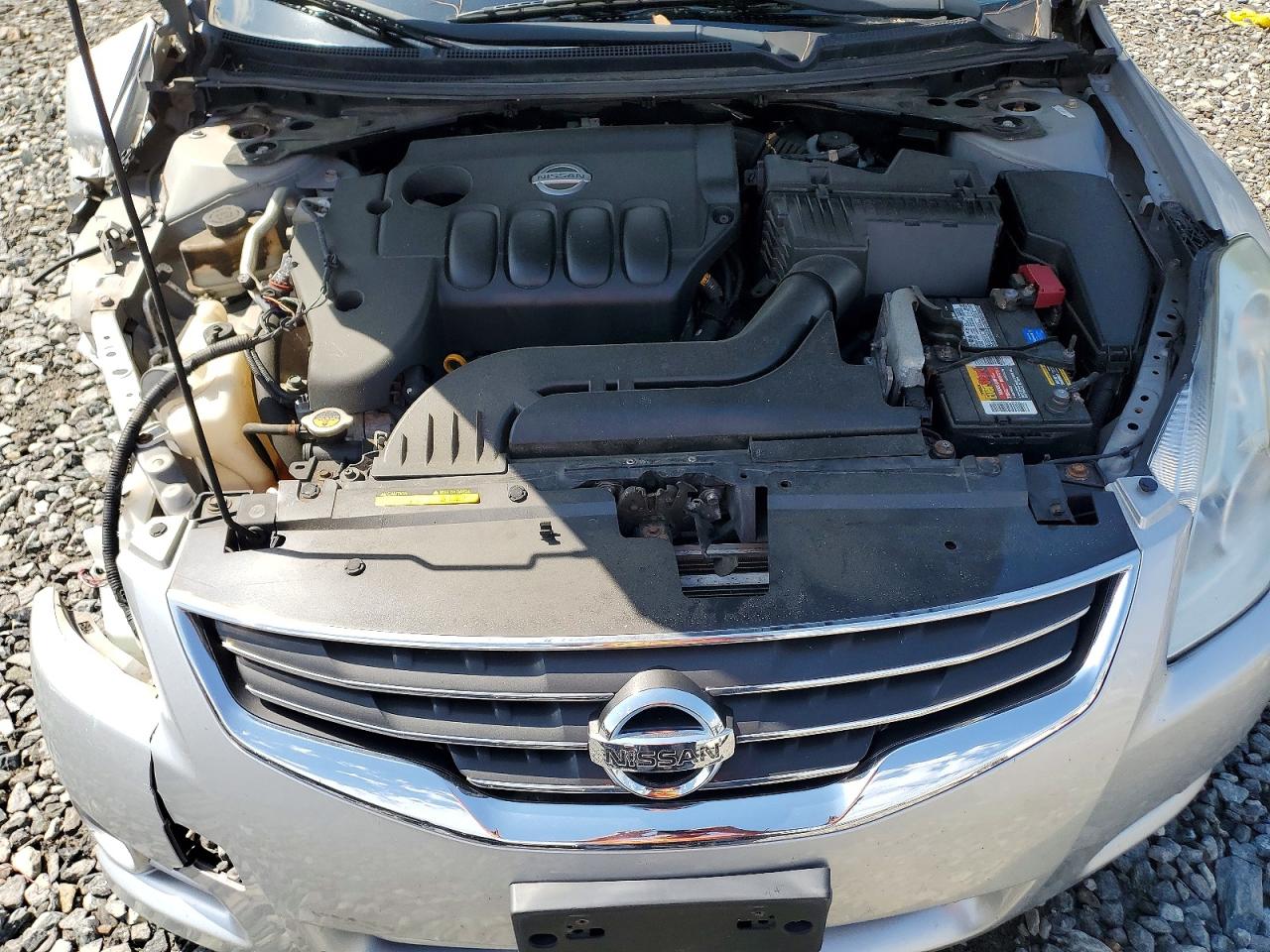 2010 Nissan Altima 2.5 Silver vin: 1N4AL2AP0AN479016