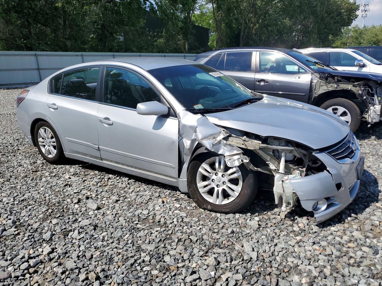 2010 Nissan Altima 2.5 Silver vin: 1N4AL2AP0AN479016