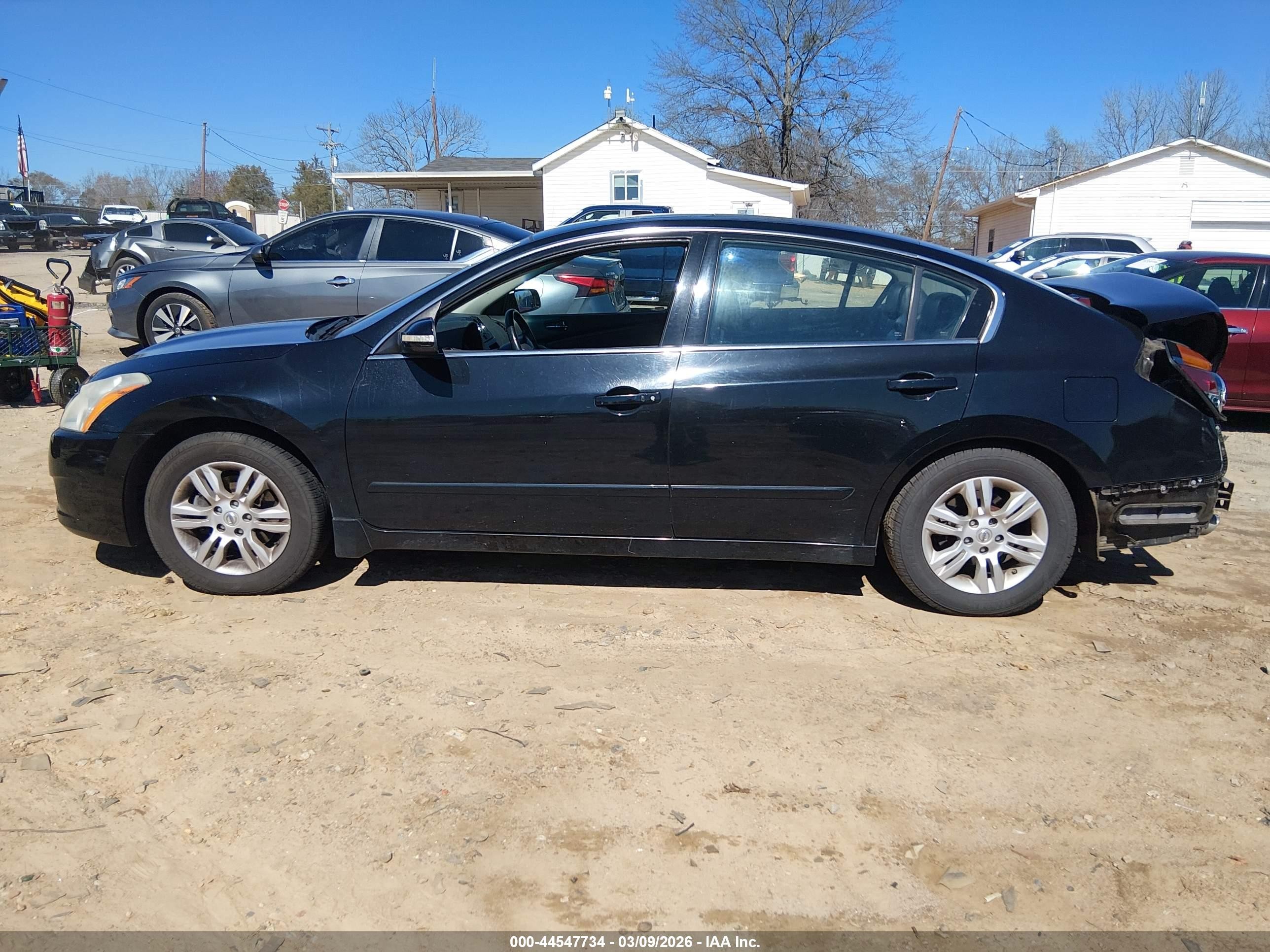 2010 Nissan Altima 2.5 S Black vin: 1N4AL2AP0AN480005