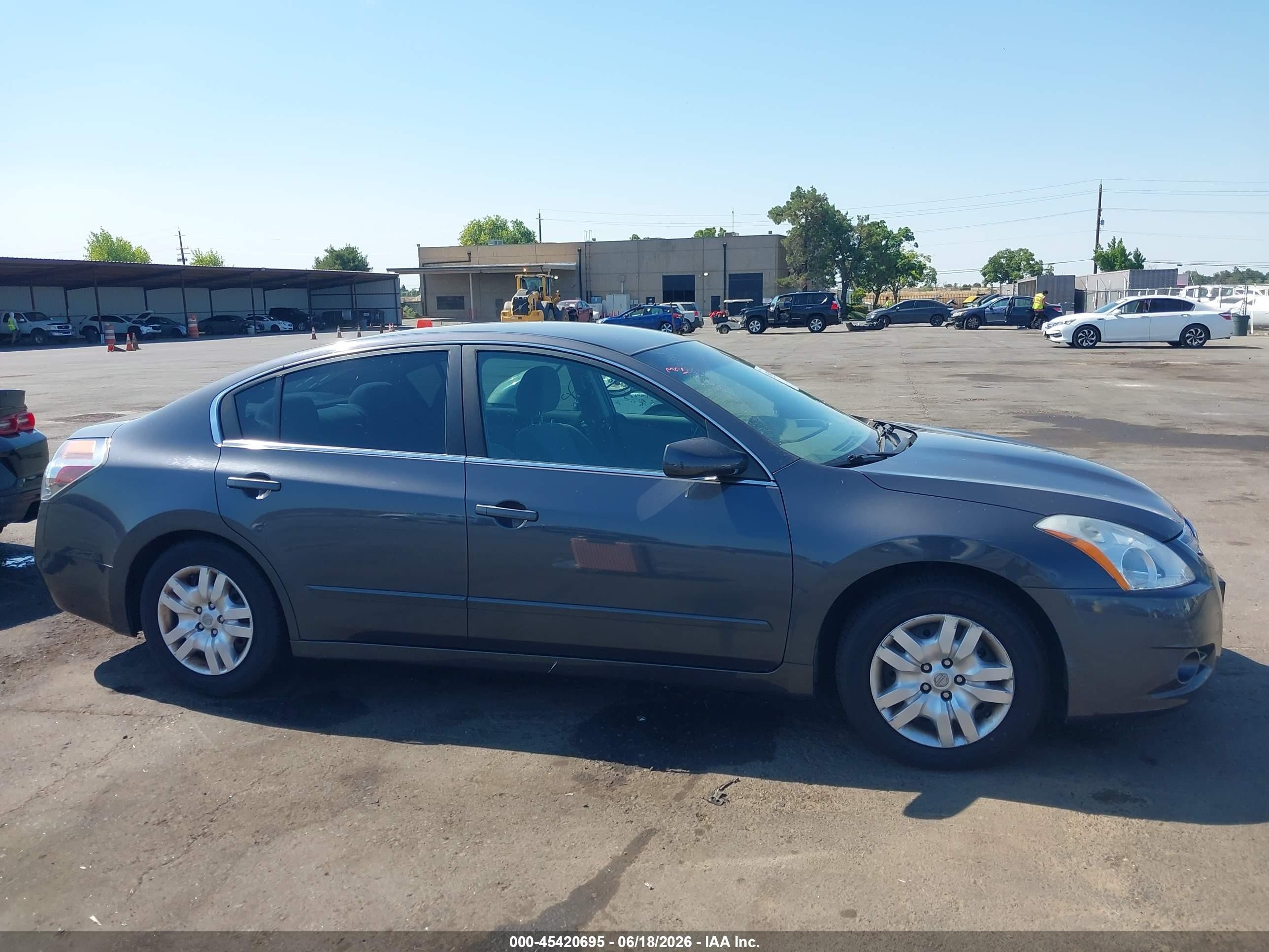 2010 Nissan Altima 2.5 Gray vin: 1N4AL2AP0AN482899