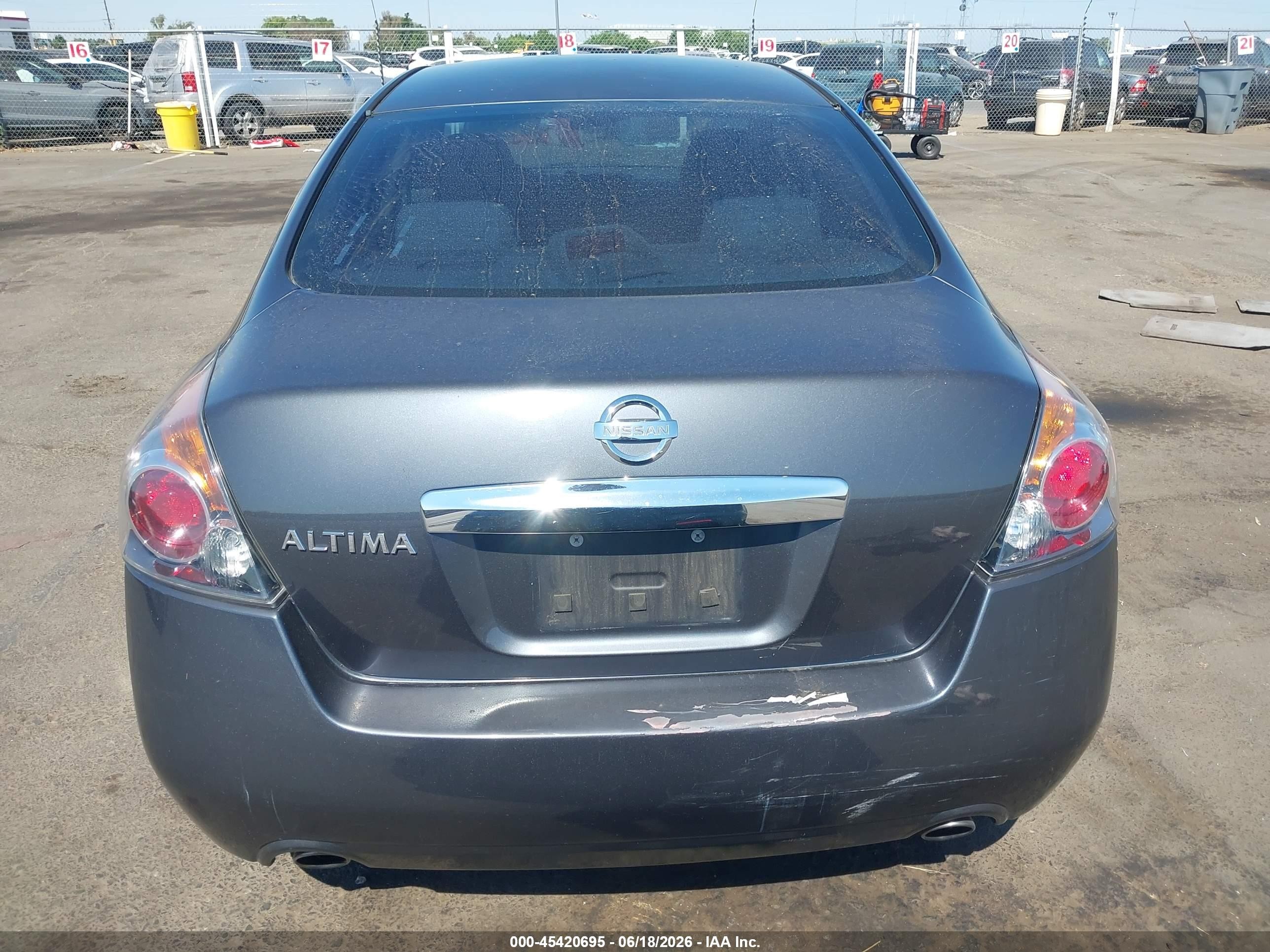 2010 Nissan Altima 2.5 Gray vin: 1N4AL2AP0AN482899