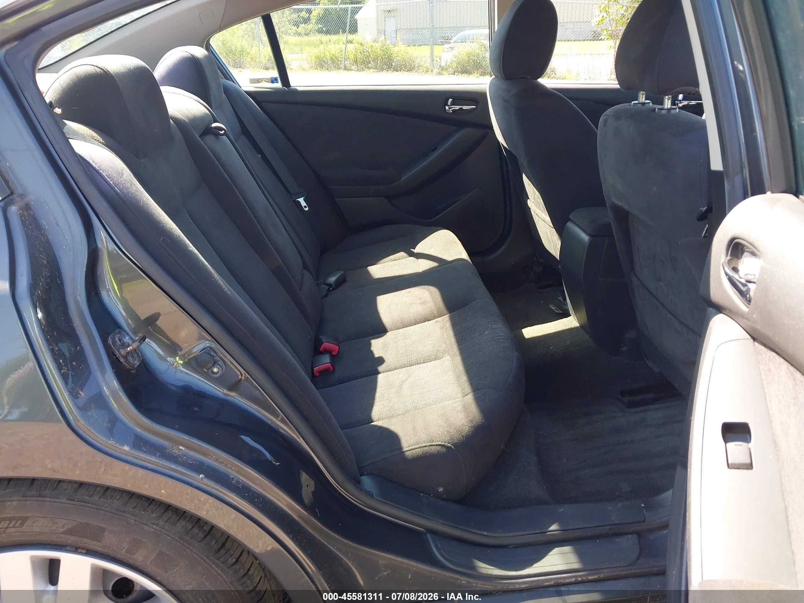2010 Nissan Altima 2.5 S Gray vin: 1N4AL2AP0AN492199