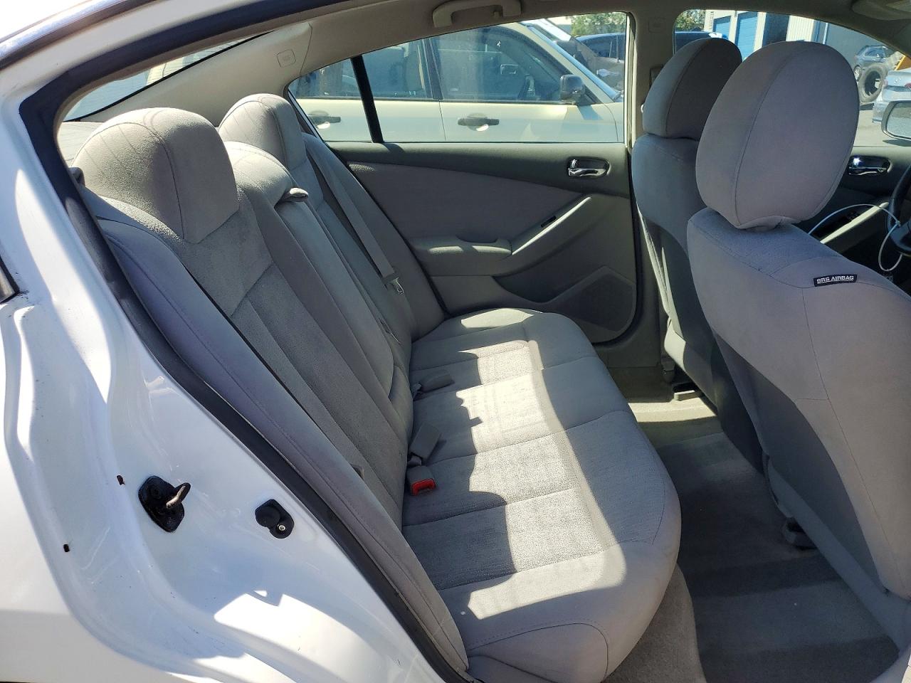 2010 Nissan Altima 2.5 White vin: 1N4AL2AP0AN508241