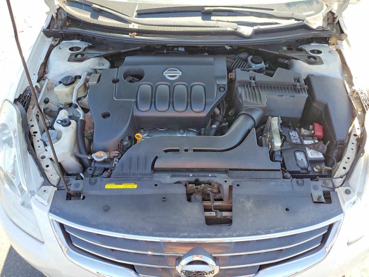2010 Nissan Altima 2.5 White vin: 1N4AL2AP0AN508241