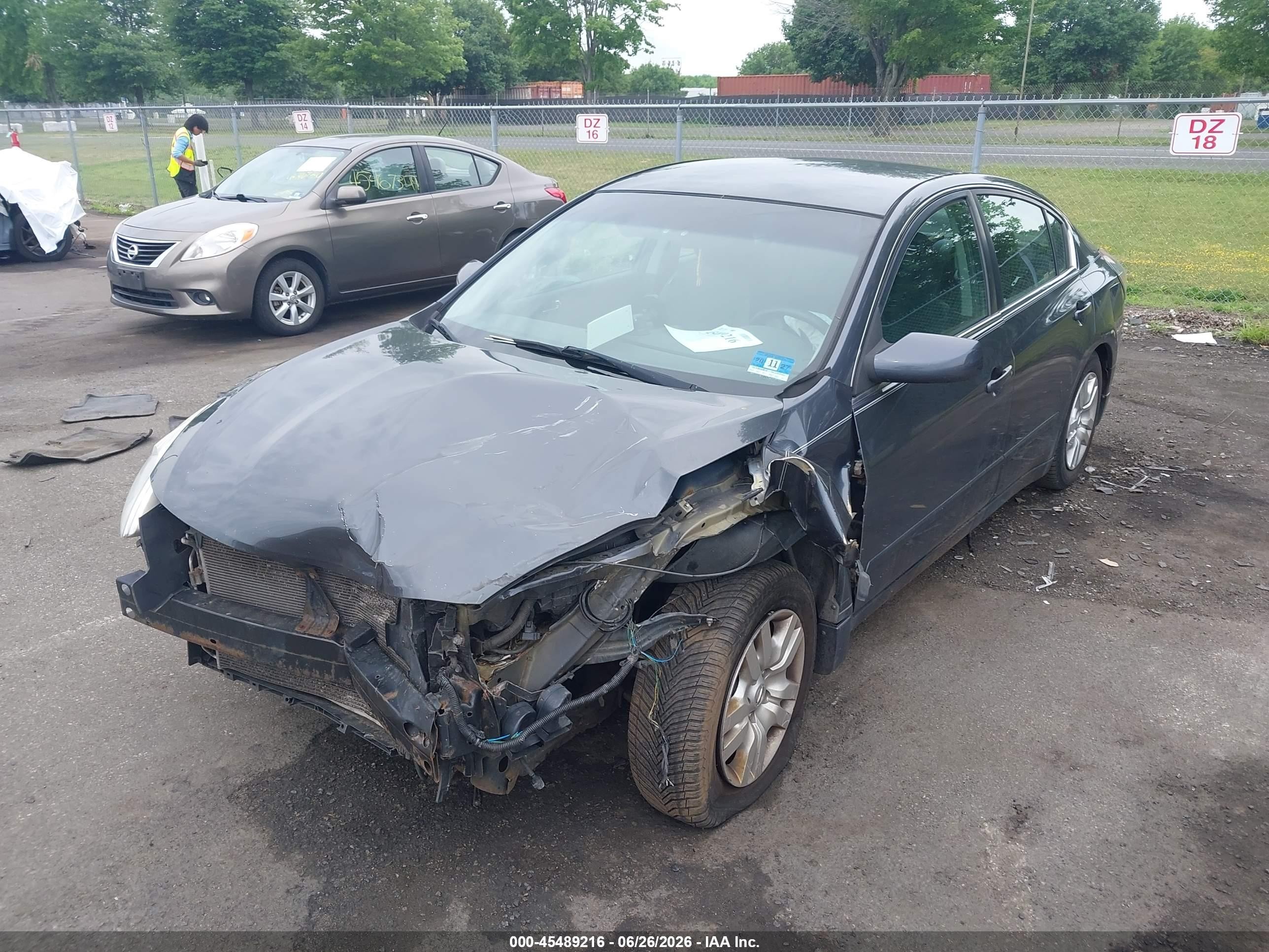 2010 Nissan Altima 2.5 S Black vin: 1N4AL2AP0AN531132