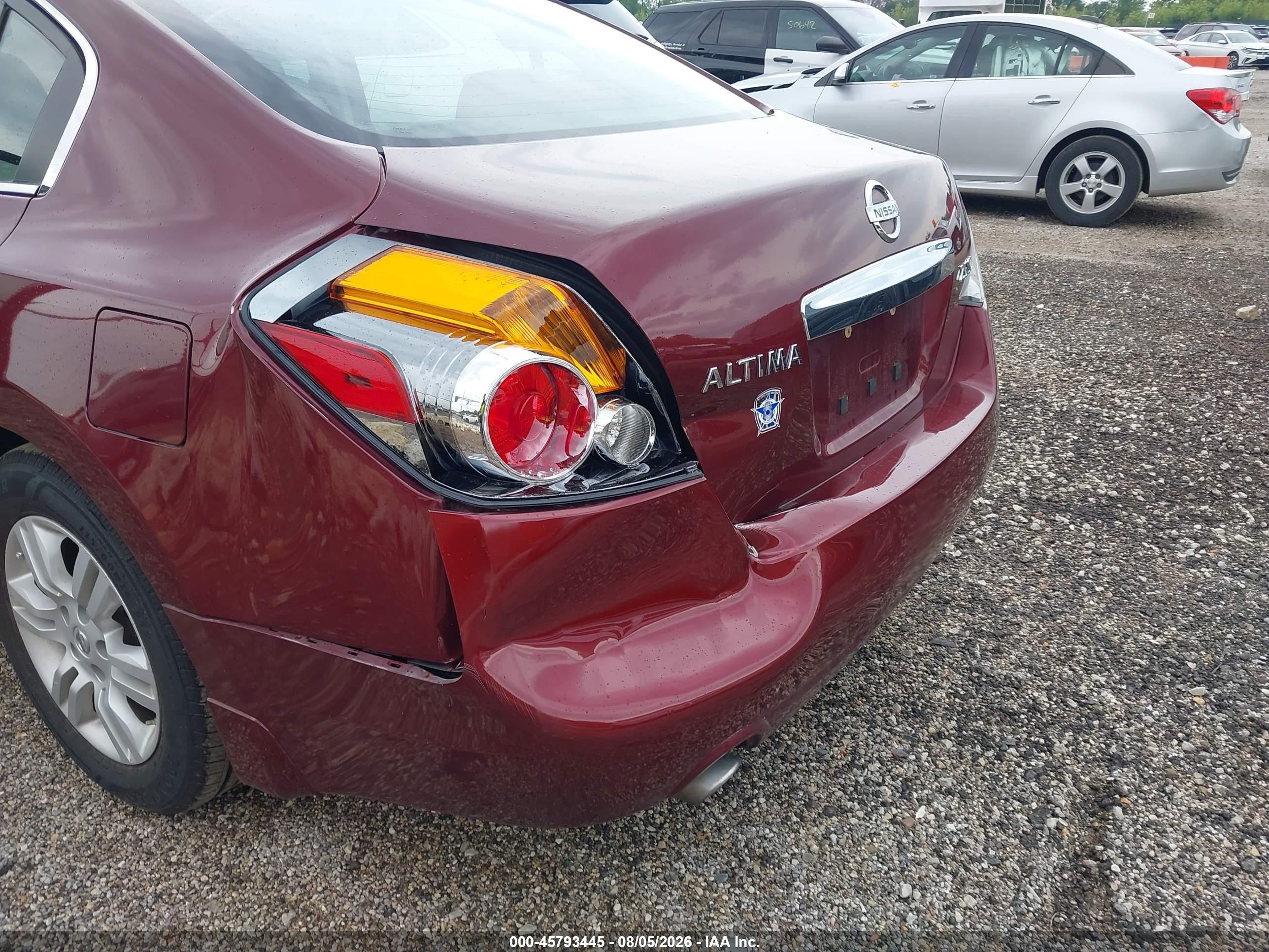 2010 Nissan Altima 2.5 S Burgundy vin: 1N4AL2AP0AN531924