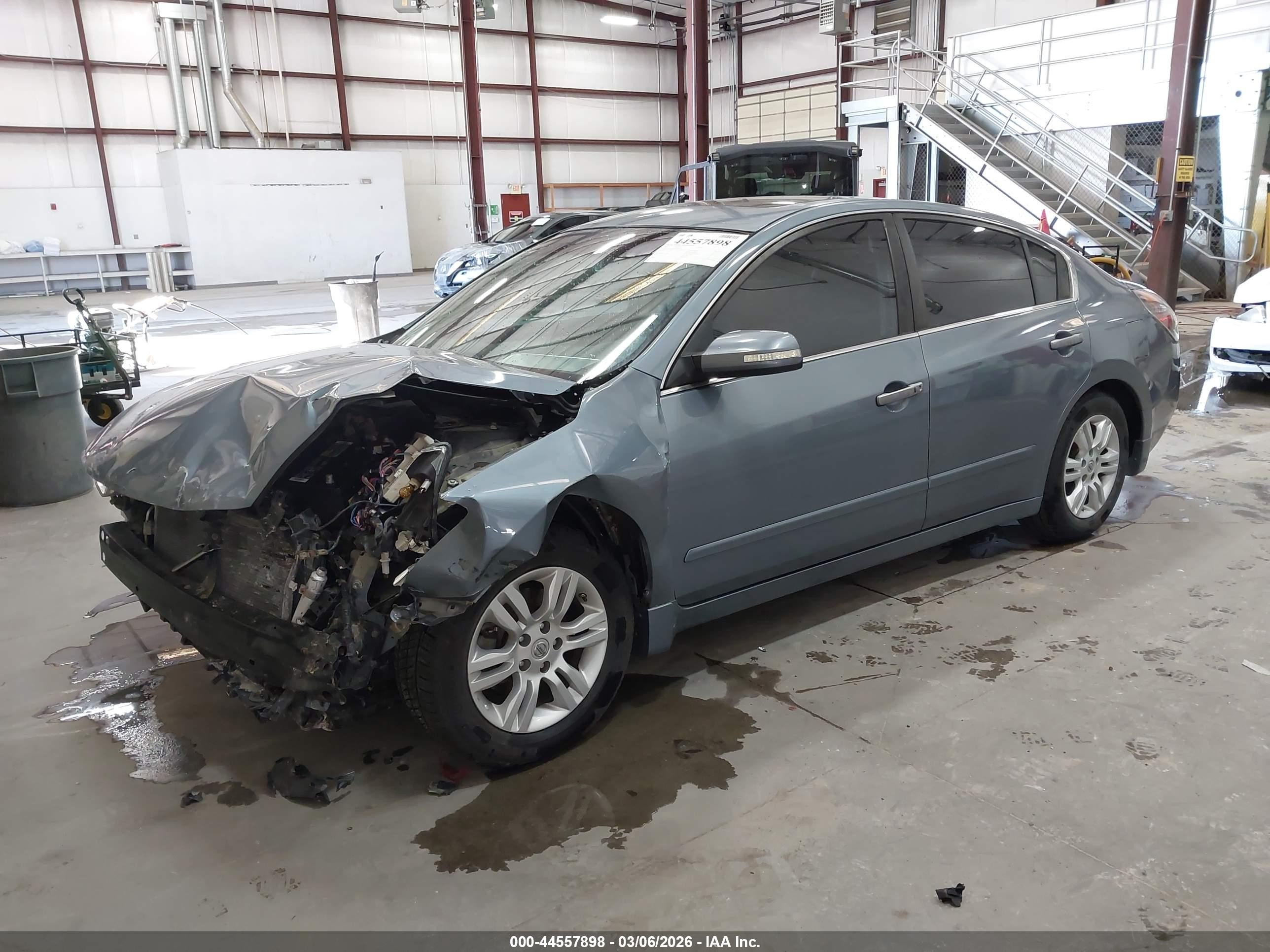 2010 Nissan Altima 2.5 S Blue vin: 1N4AL2AP0AN542079