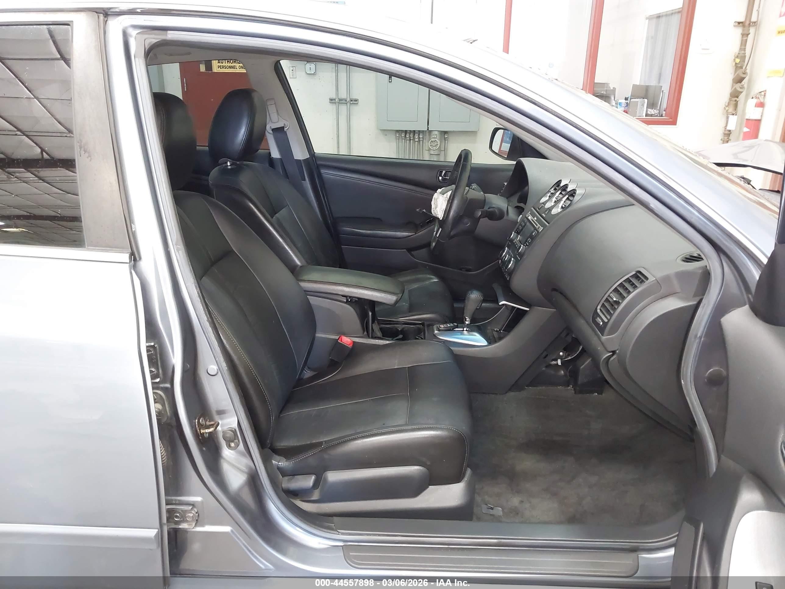 2010 Nissan Altima 2.5 S Blue vin: 1N4AL2AP0AN542079