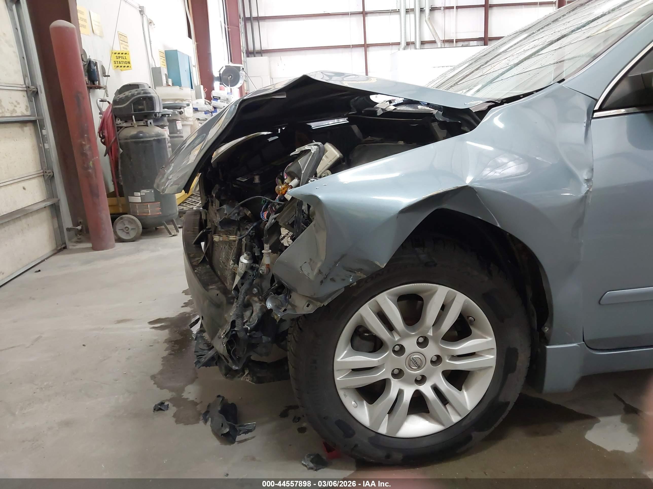 2010 Nissan Altima 2.5 S Blue vin: 1N4AL2AP0AN542079