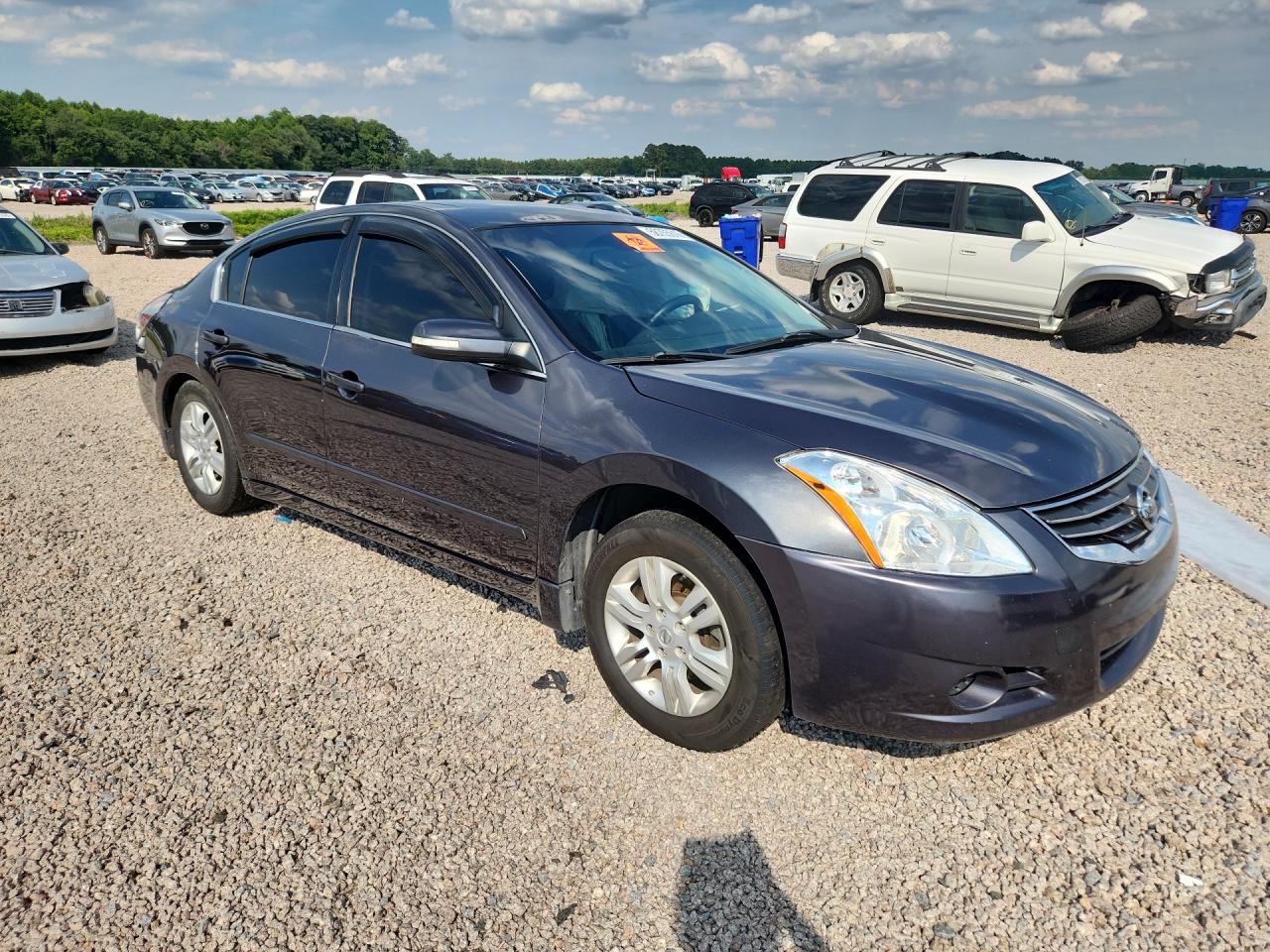 2011 Niss Altima Gray vin: 1N4AL2AP0BC114588