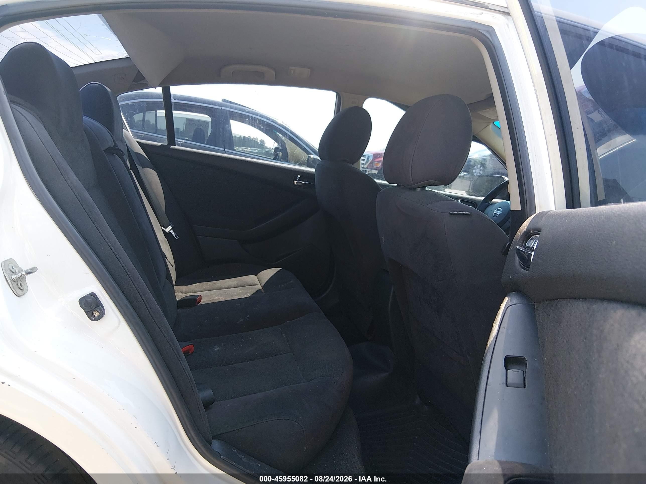2011 Nissan Altima 2.5 S White vin: 1N4AL2AP0BC154945