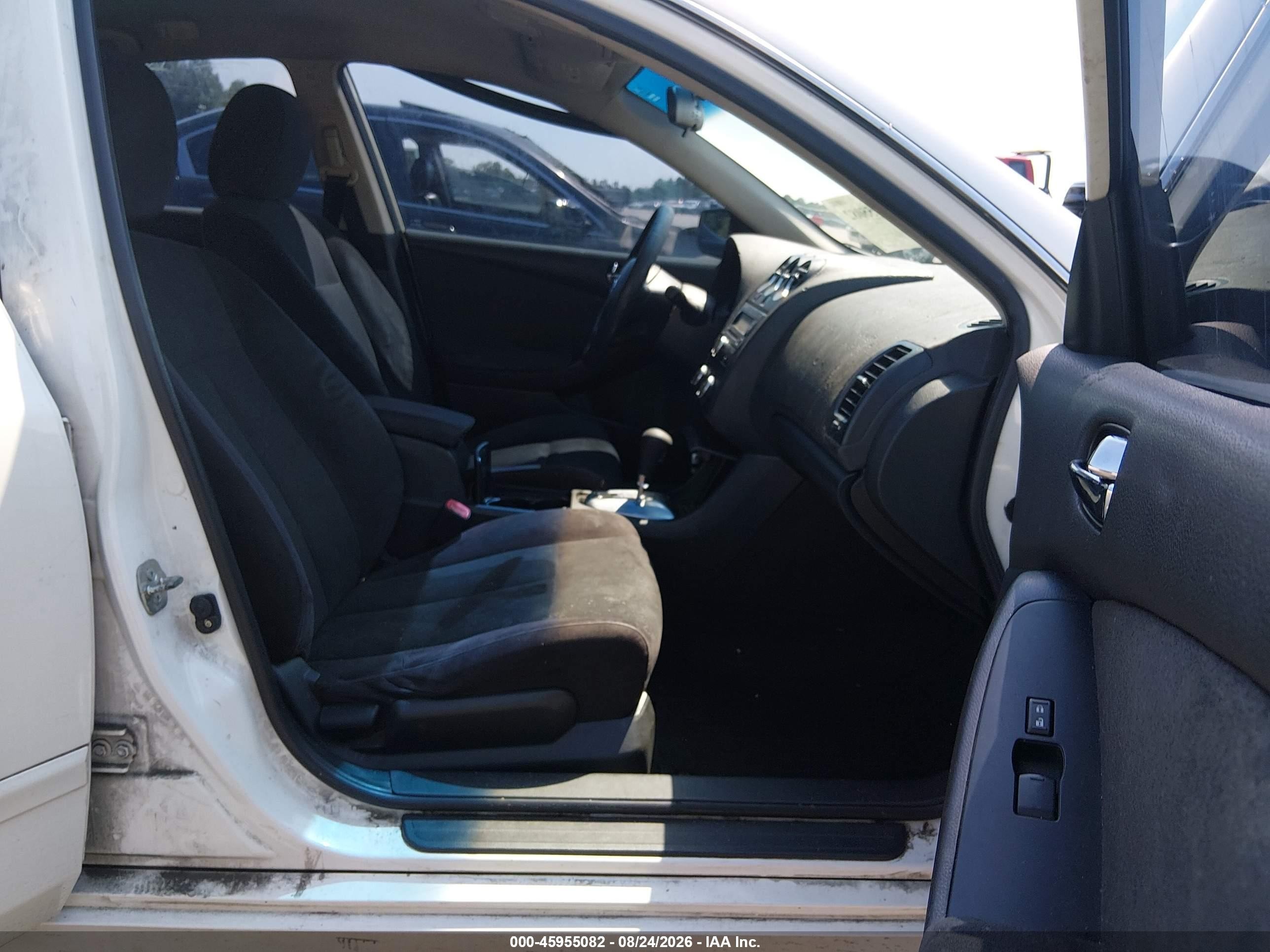 2011 Nissan Altima 2.5 S White vin: 1N4AL2AP0BC154945