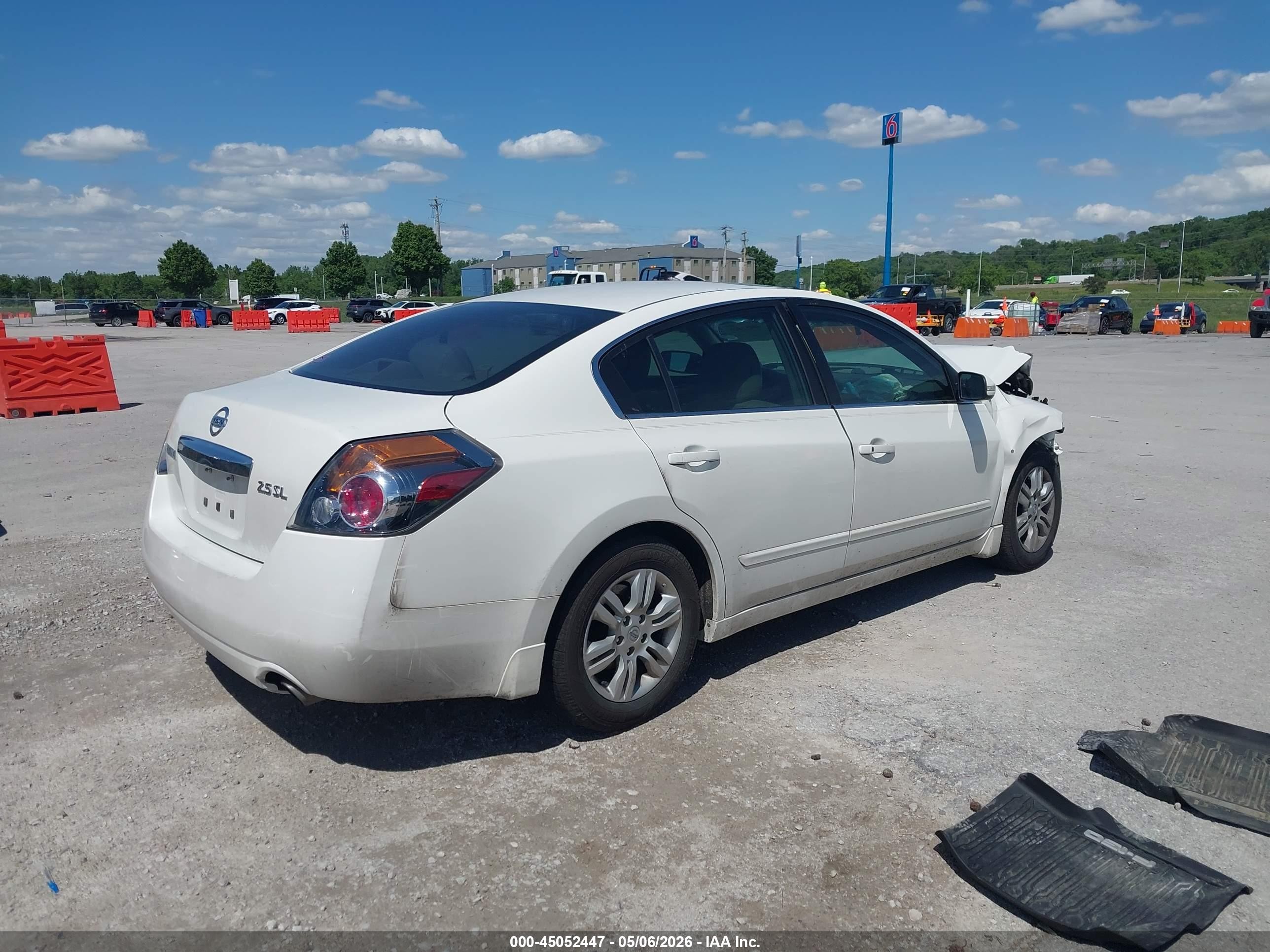 2011 Nissan Altima 2.5 S Белый vin: 1N4AL2AP0BN411137