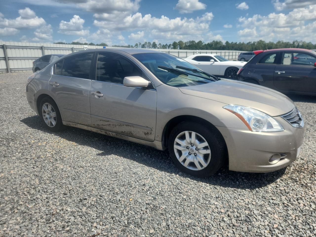 2011 Nissan Altima 2.5 Silver vin: 1N4AL2AP0BN418461