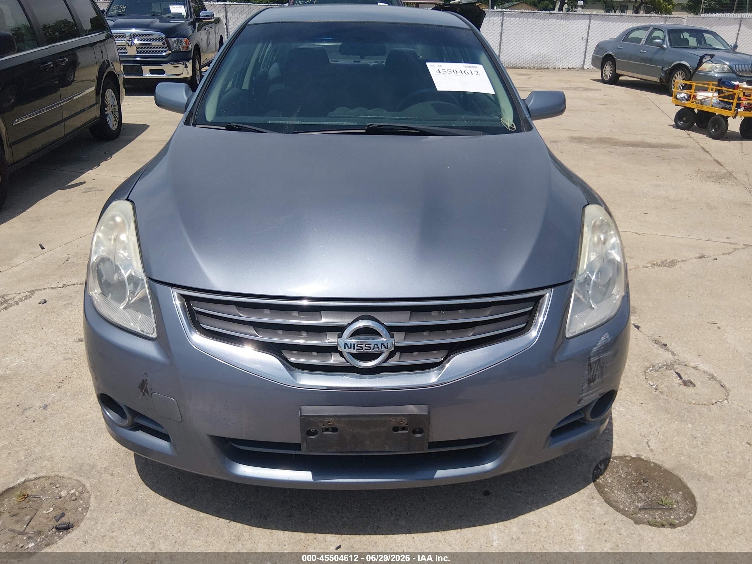 2011 Nissan Altima 2.5 S Beige vin: 1N4AL2AP0BN437186
