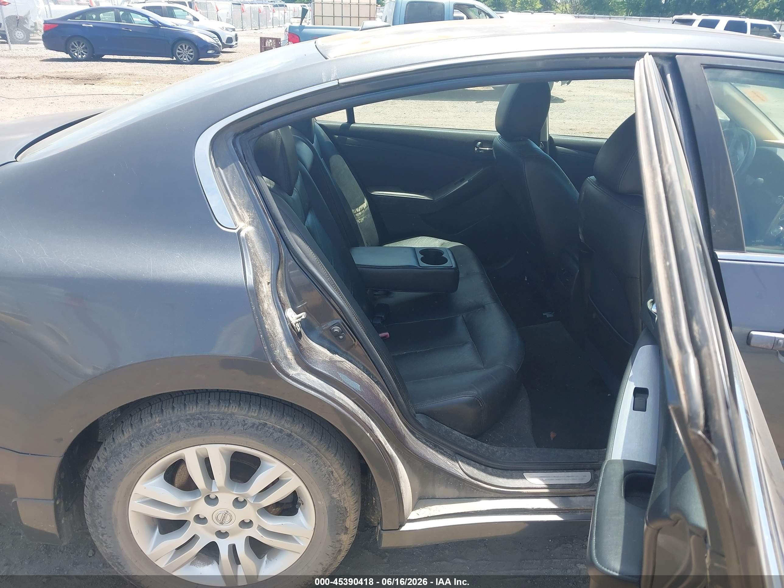 2011 Nissan Altima 2.5 S Gray vin: 1N4AL2AP0BN449435