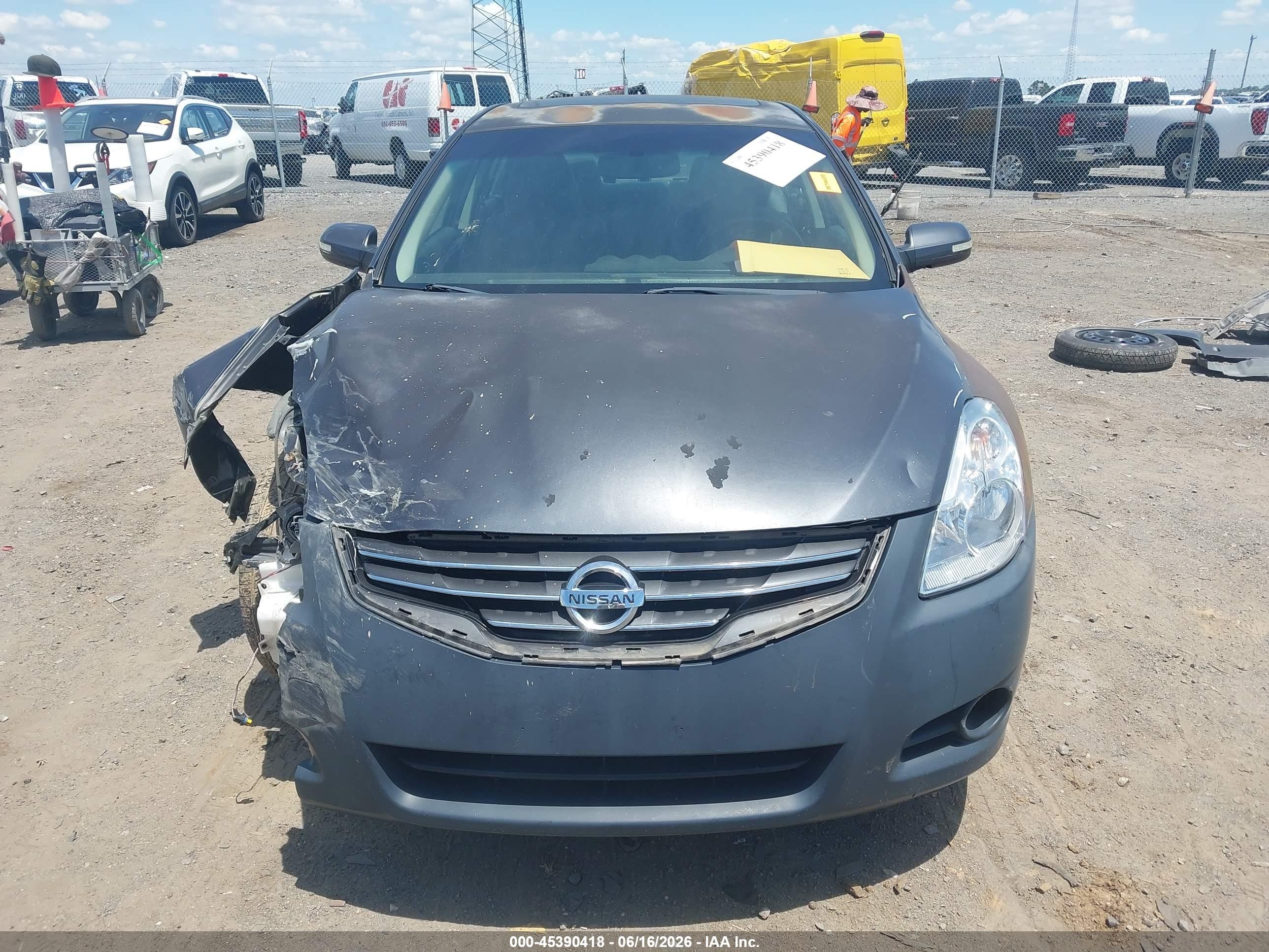 2011 Nissan Altima 2.5 S Gray vin: 1N4AL2AP0BN449435