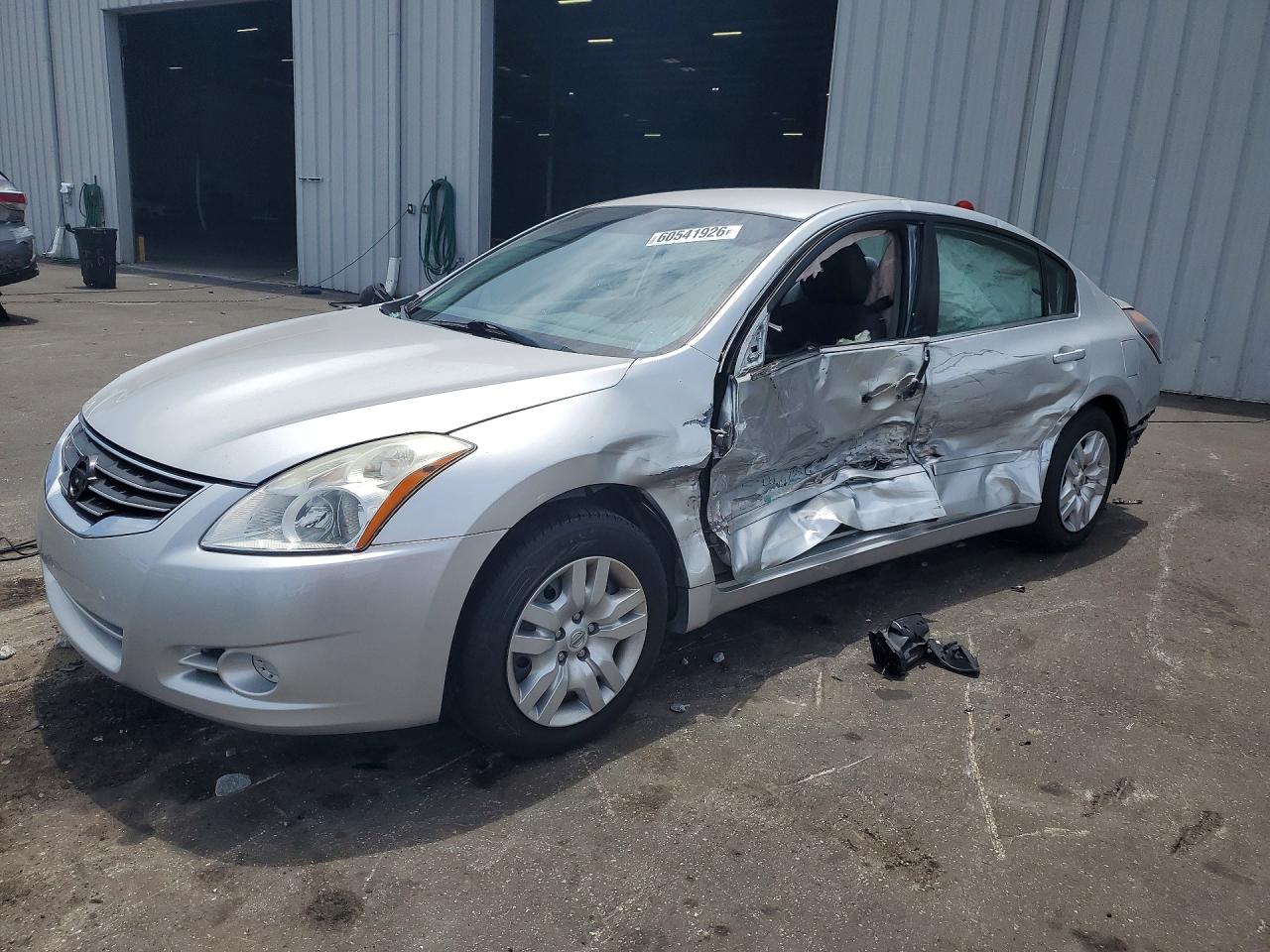 2011 Nissan Altima 2.5 Silver vin: 1N4AL2AP0BN451198