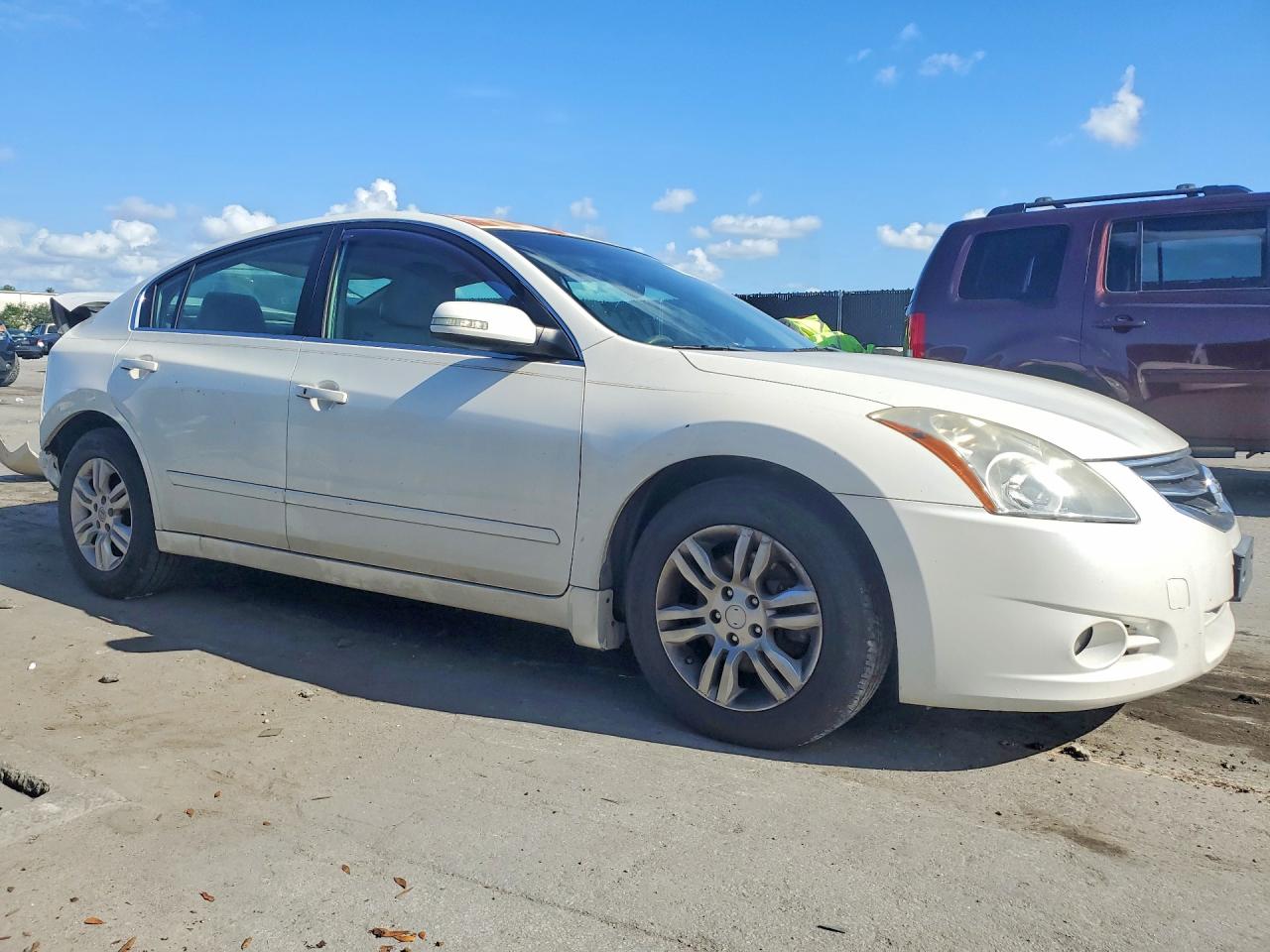 2011 Nissan Altima 2.5 White vin: 1N4AL2AP0BN454361