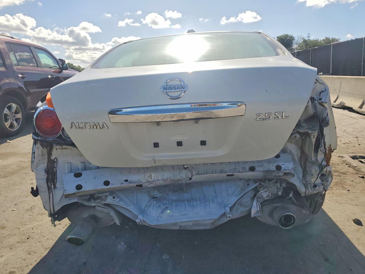 2011 Nissan Altima 2.5 White vin: 1N4AL2AP0BN454361