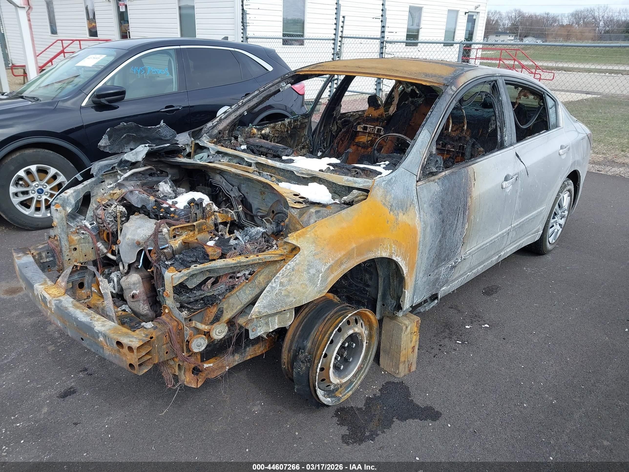 2011 Nissan Altima 2.5 S Silver vin: 1N4AL2AP0BN455476