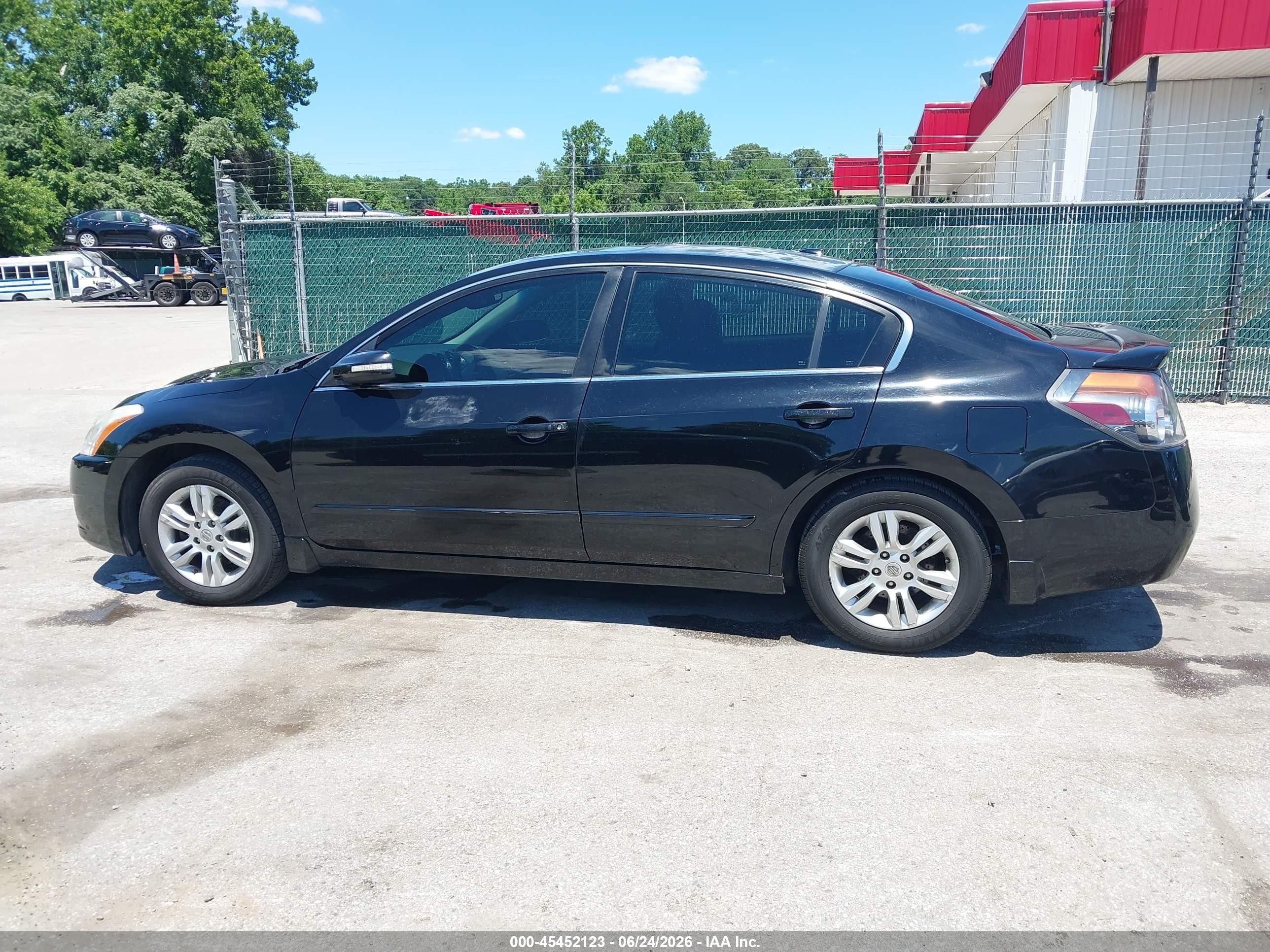 2011 Nissan Altima 2.5 S Black vin: 1N4AL2AP0BN457969