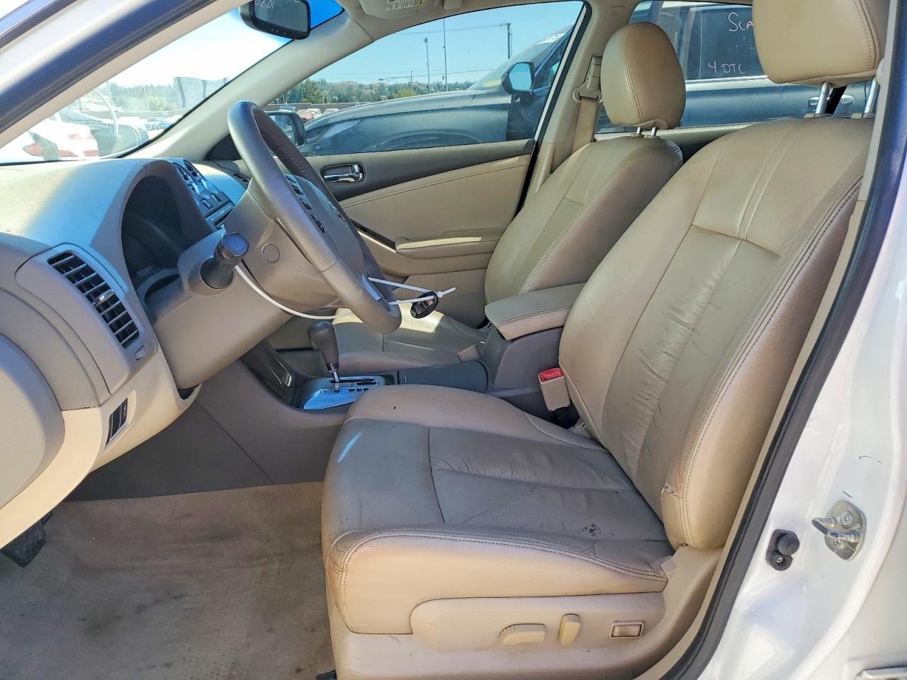 2011 Nissan Altima 2.5 White vin: 1N4AL2AP0BN466137